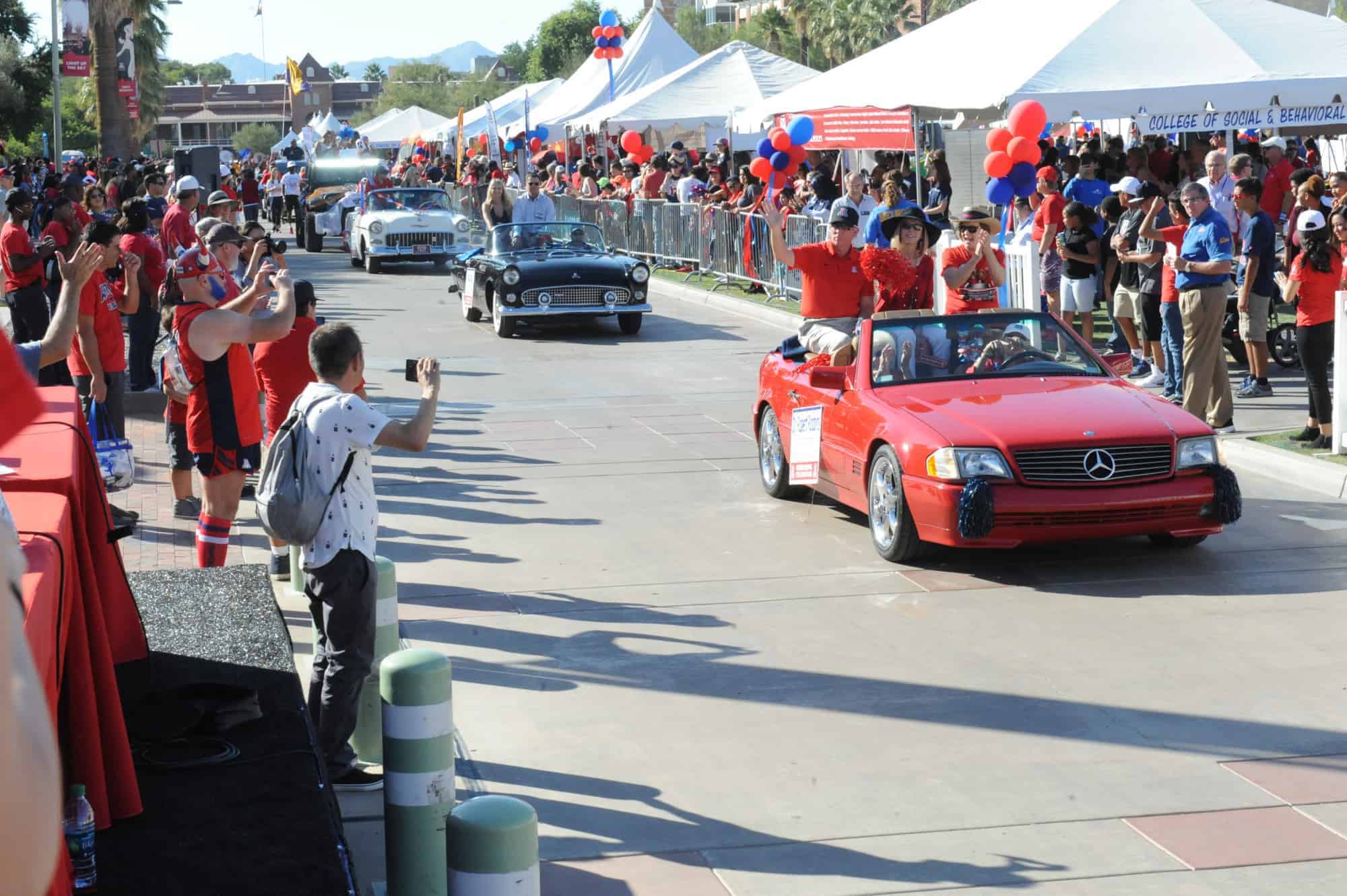 Homecoming Parade (2016-2017)
