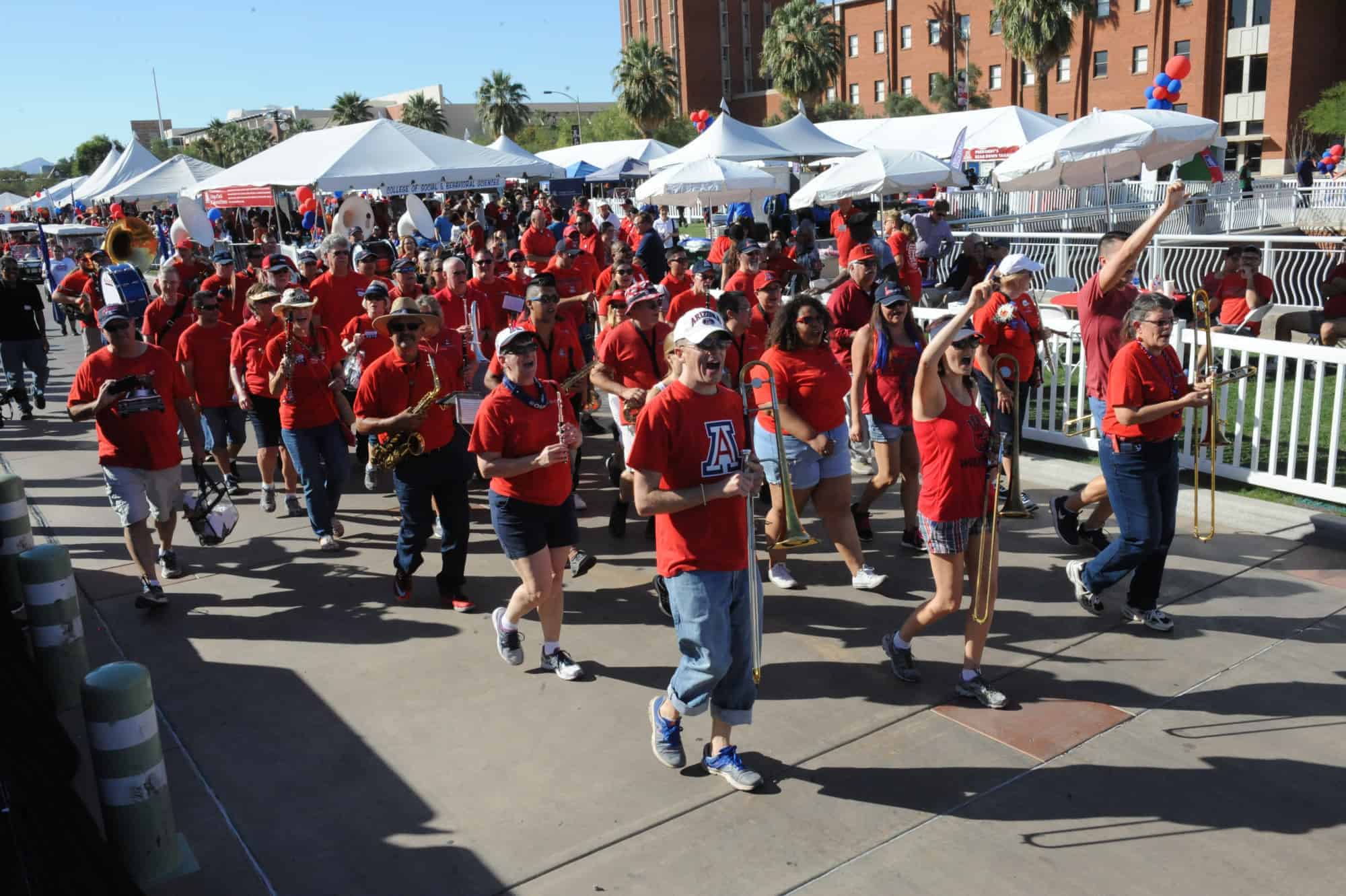 Homecoming Parade (2016-2017)