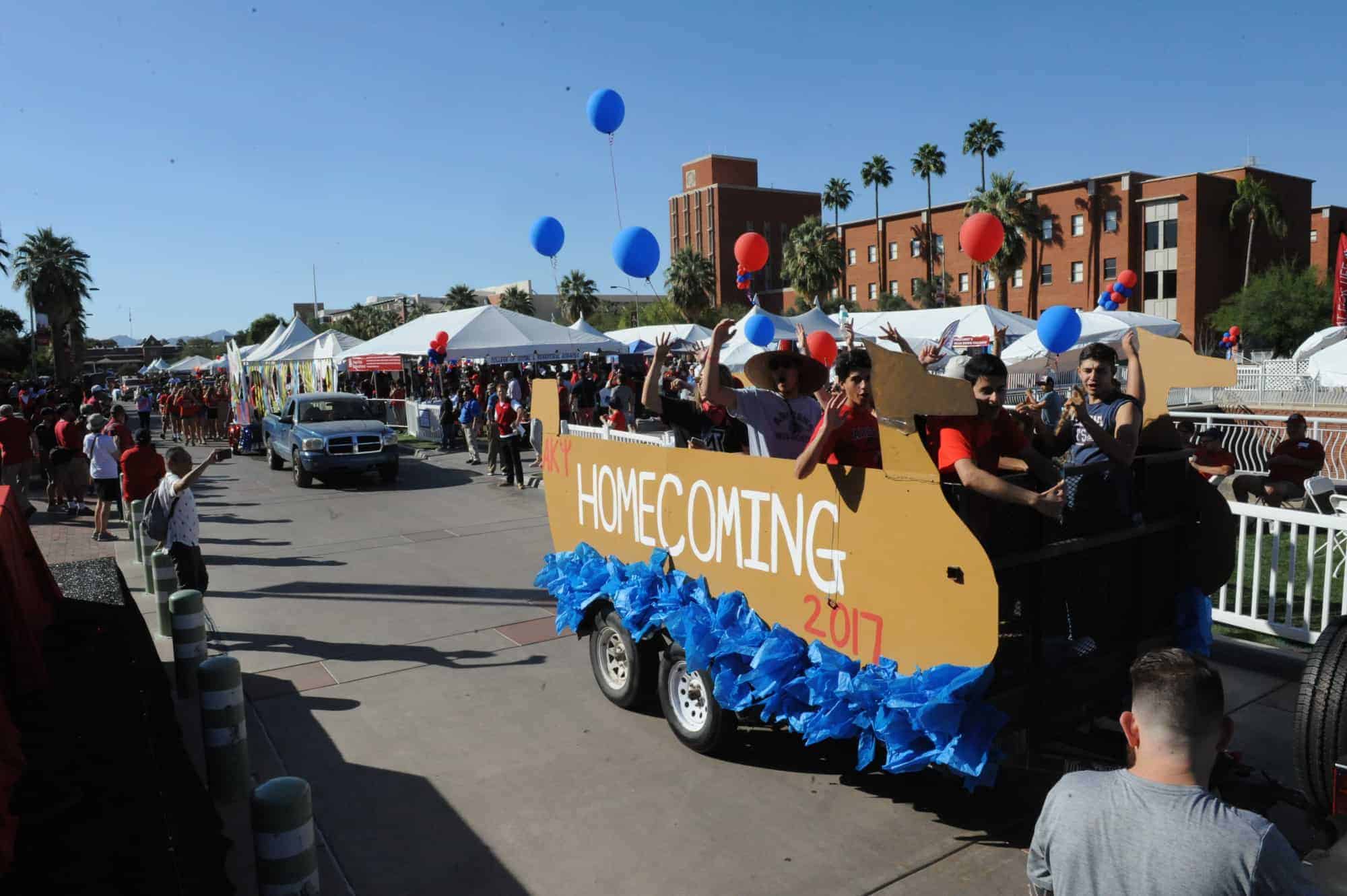 Homecoming Parade (2016-2017)