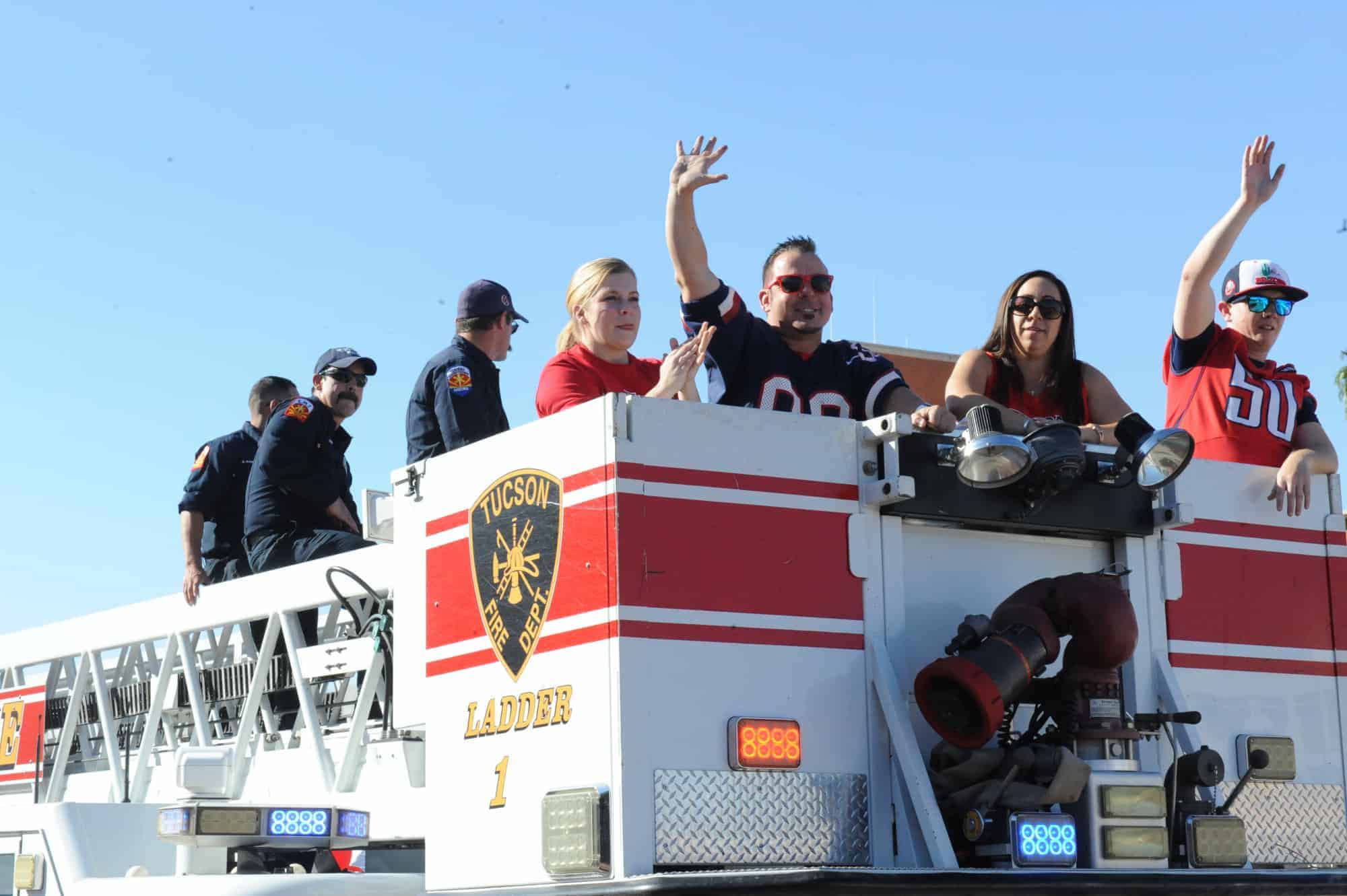 Homecoming Parade (2016-2017)