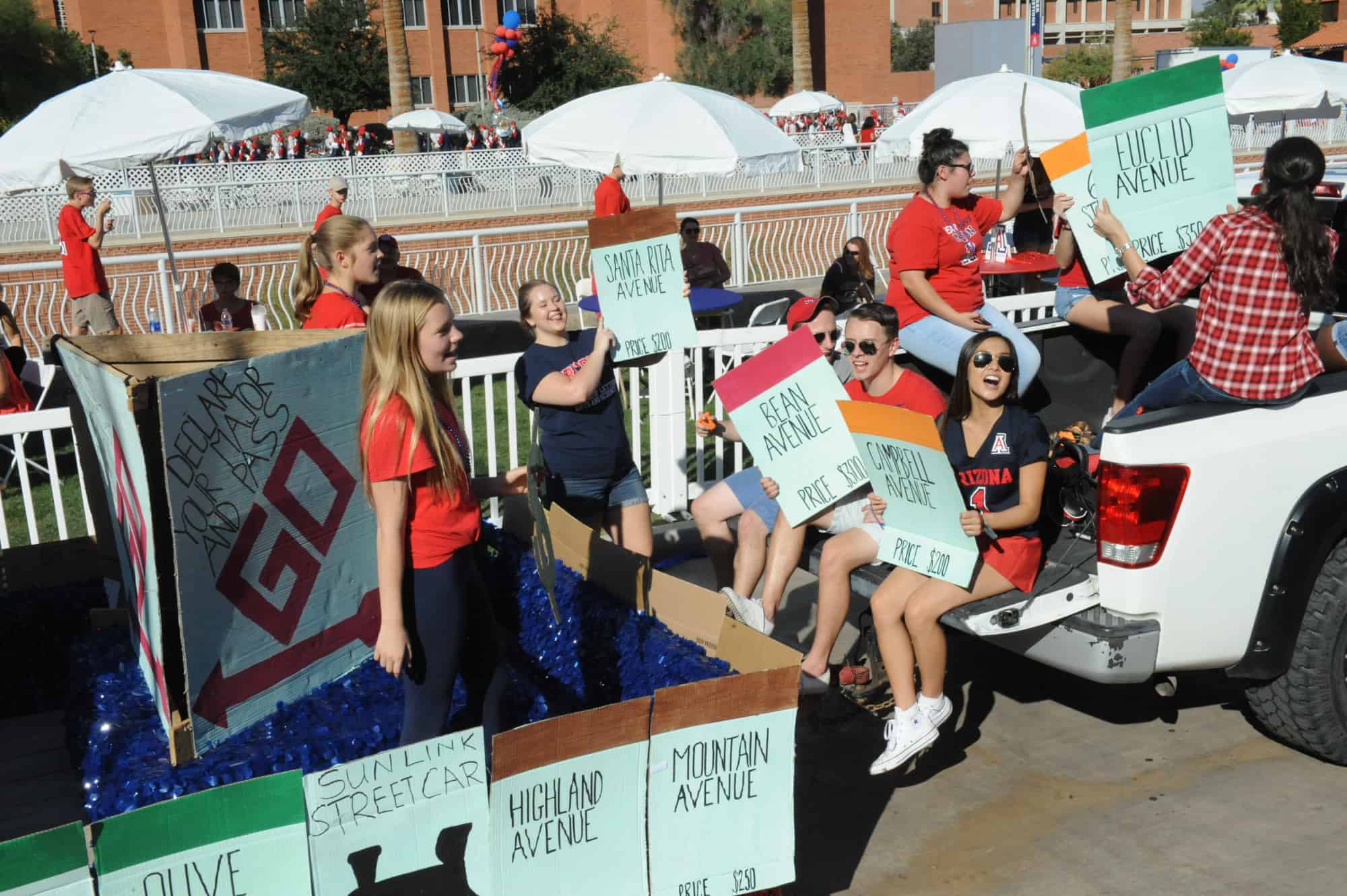 Homecoming Parade (2016-2017)