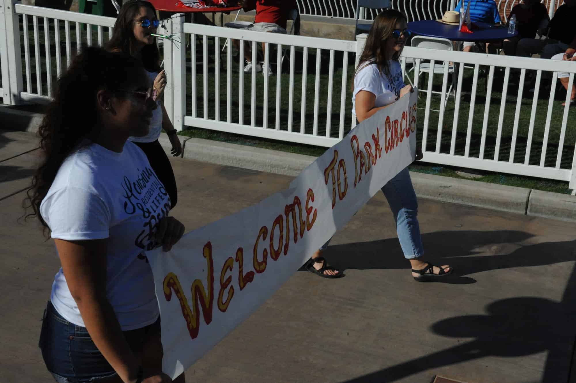 Homecoming Parade (2016-2017)