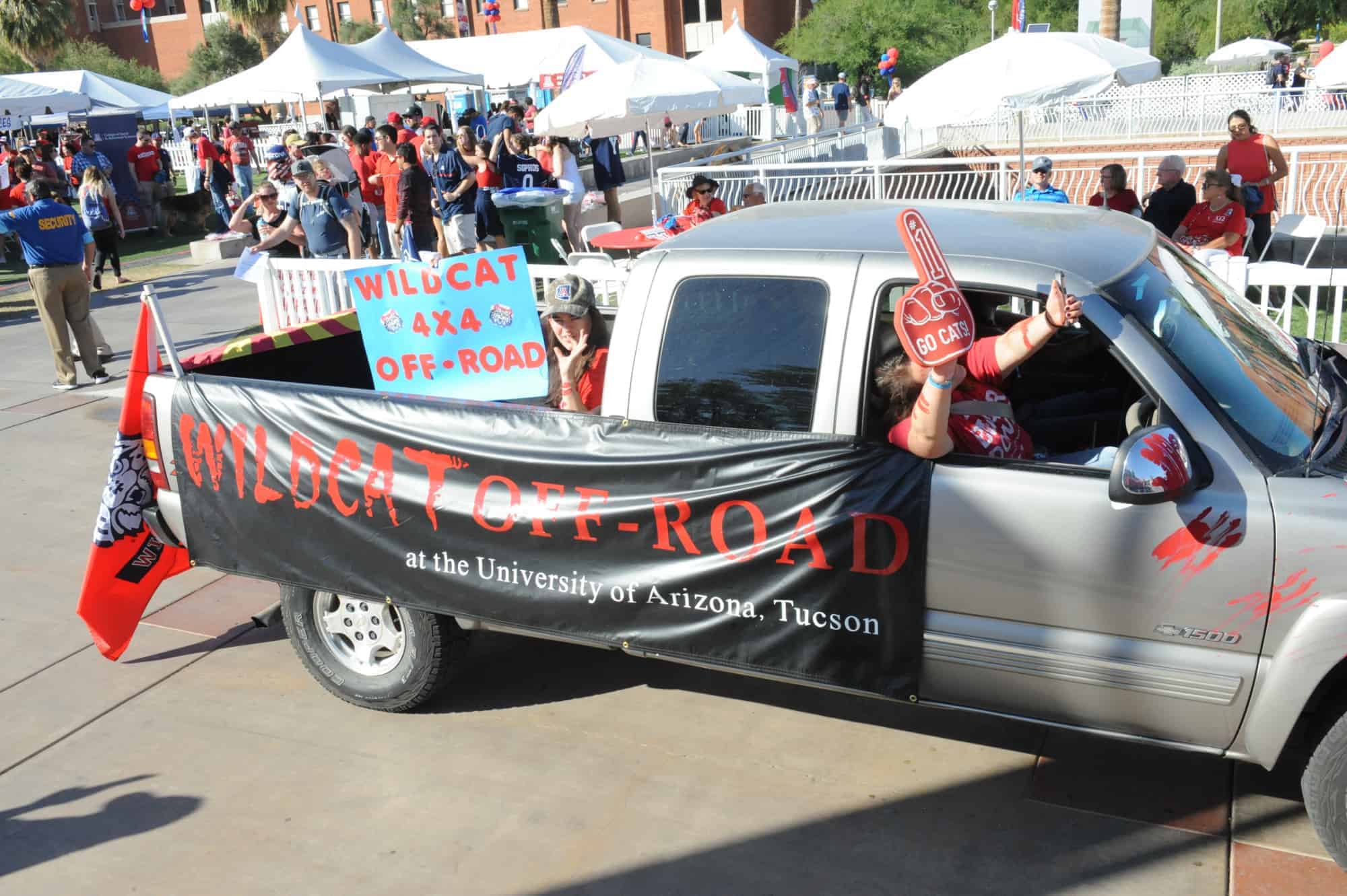 Homecoming Parade (2016-2017)