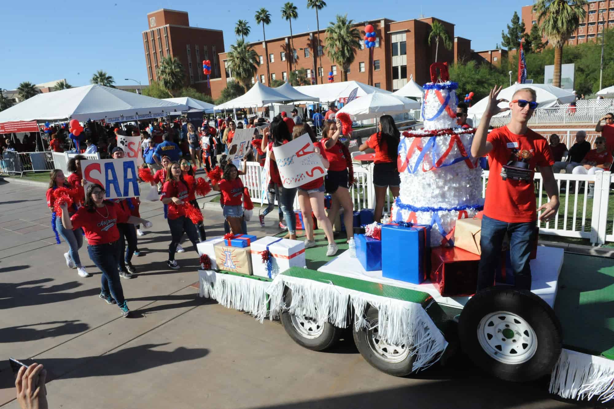 Homecoming Parade (2016-2017)