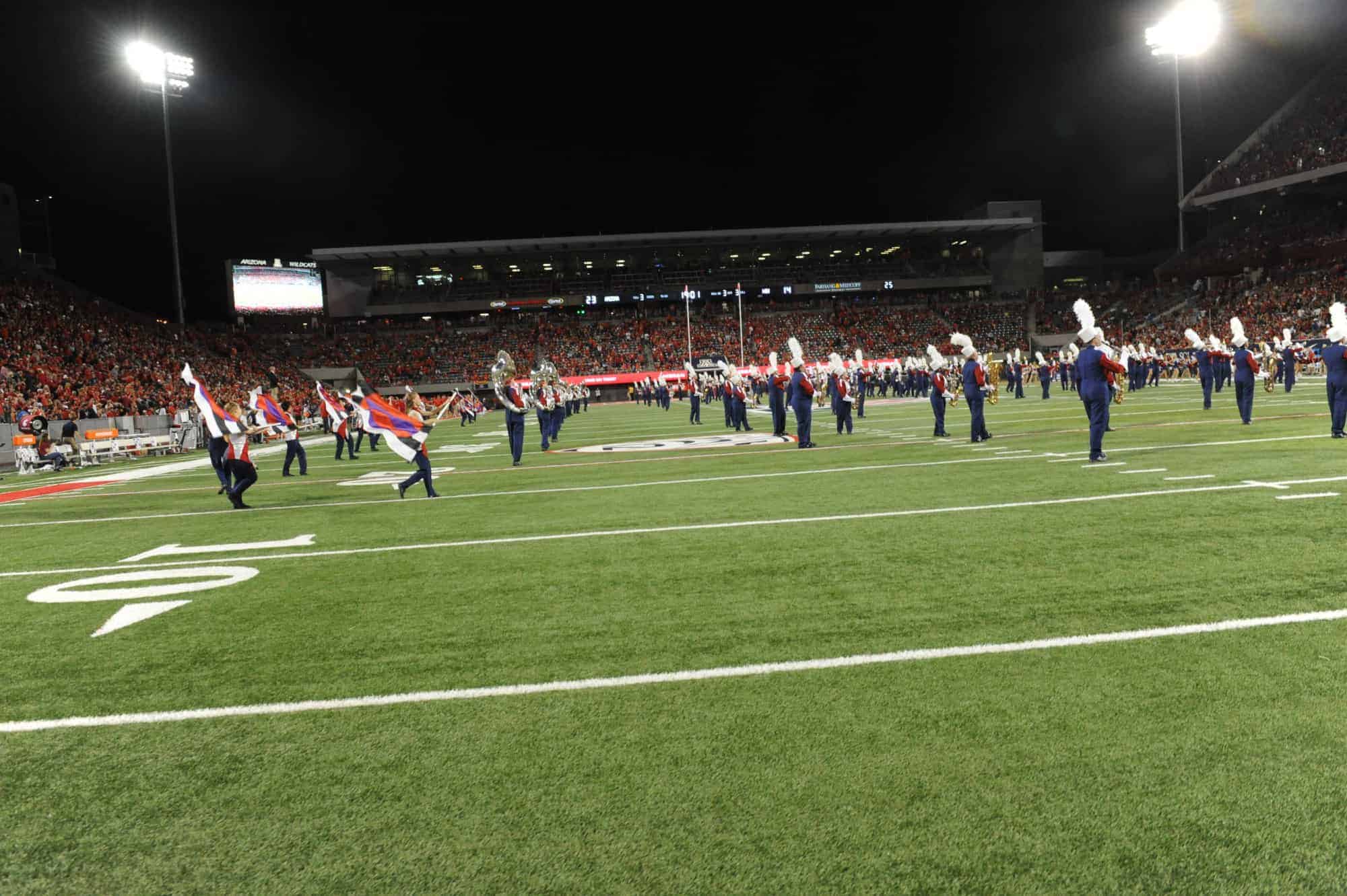 WSU vs UA Halftime