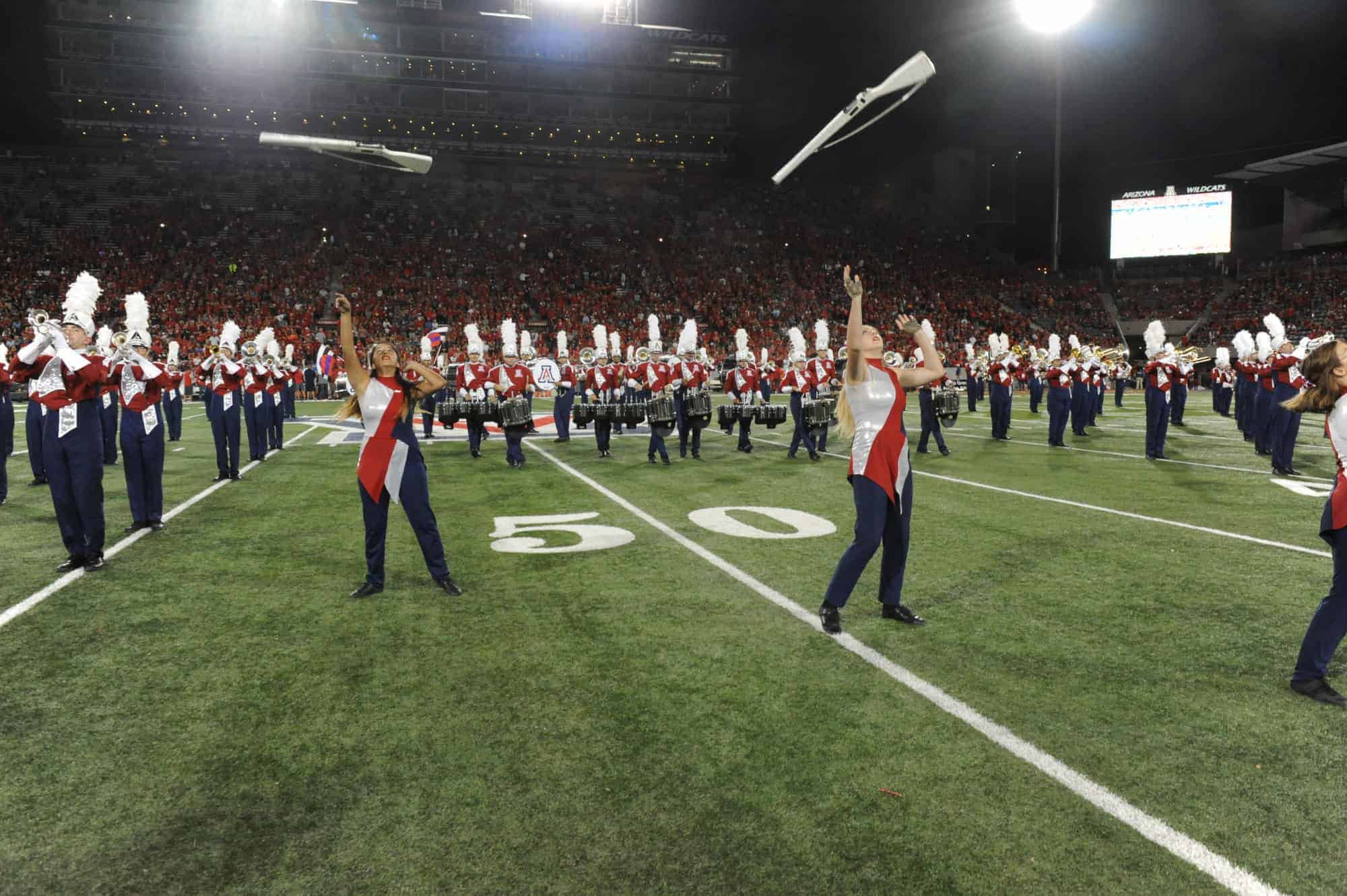 WSU vs UA Halftime