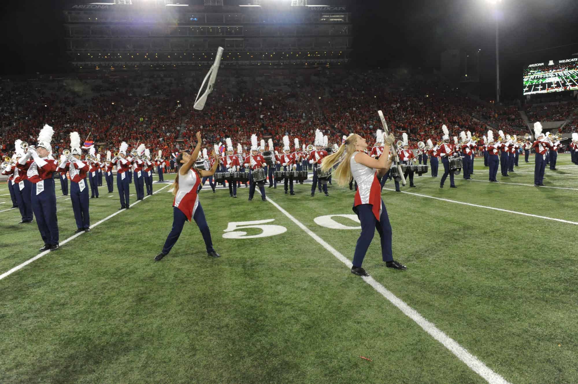 WSU vs UA Halftime