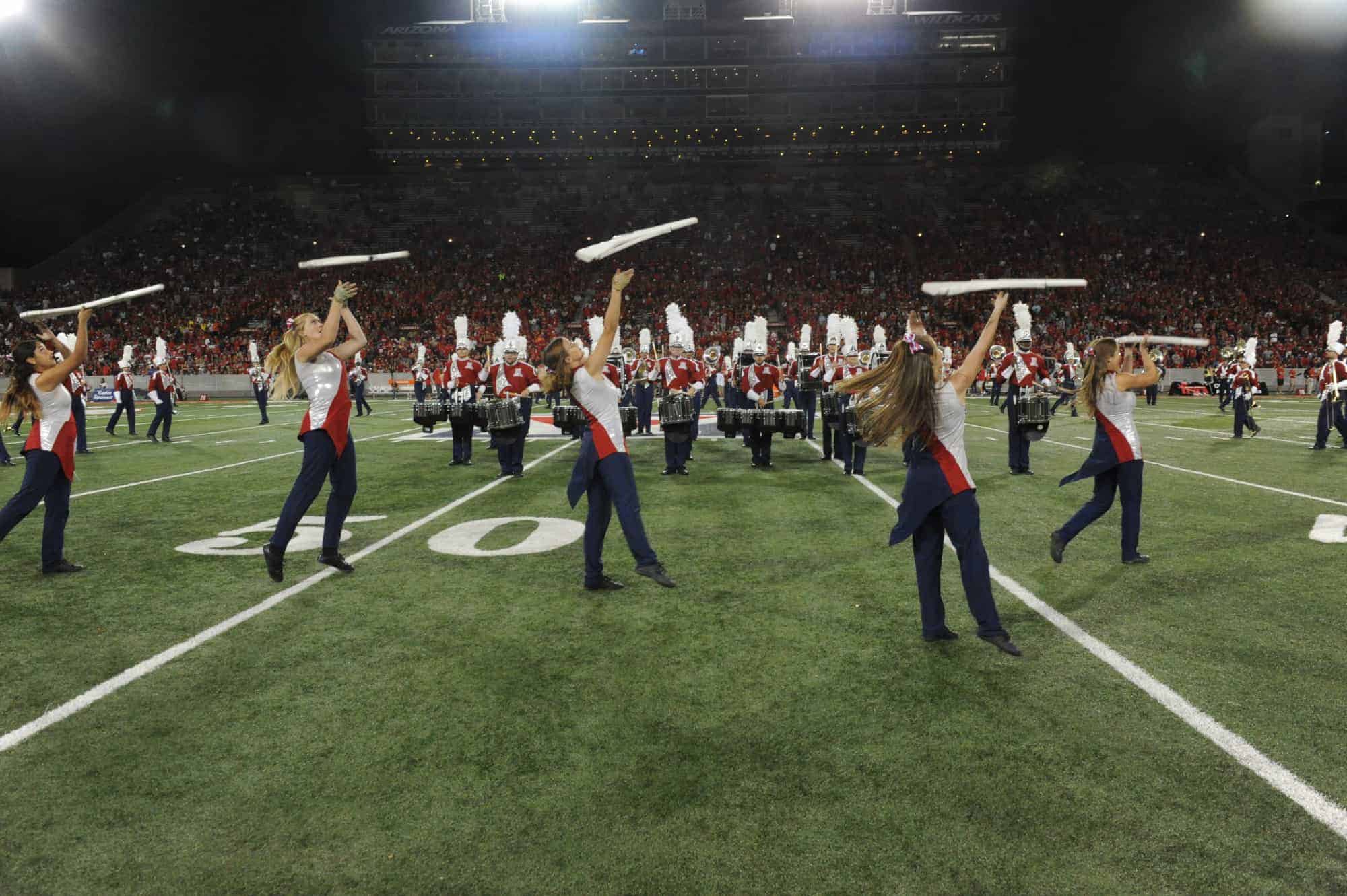 WSU vs UA Halftime