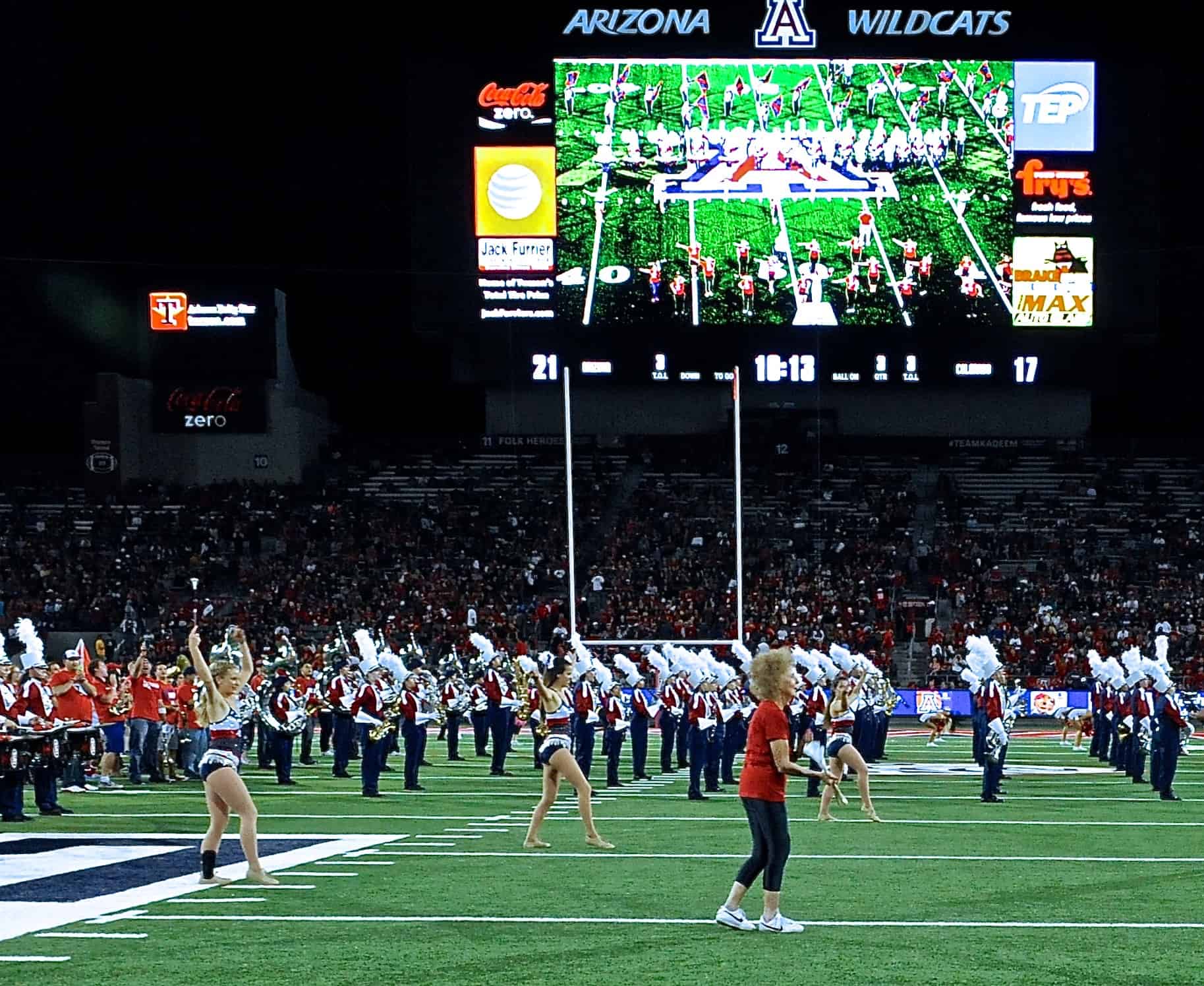 Halftime Performance and Awards