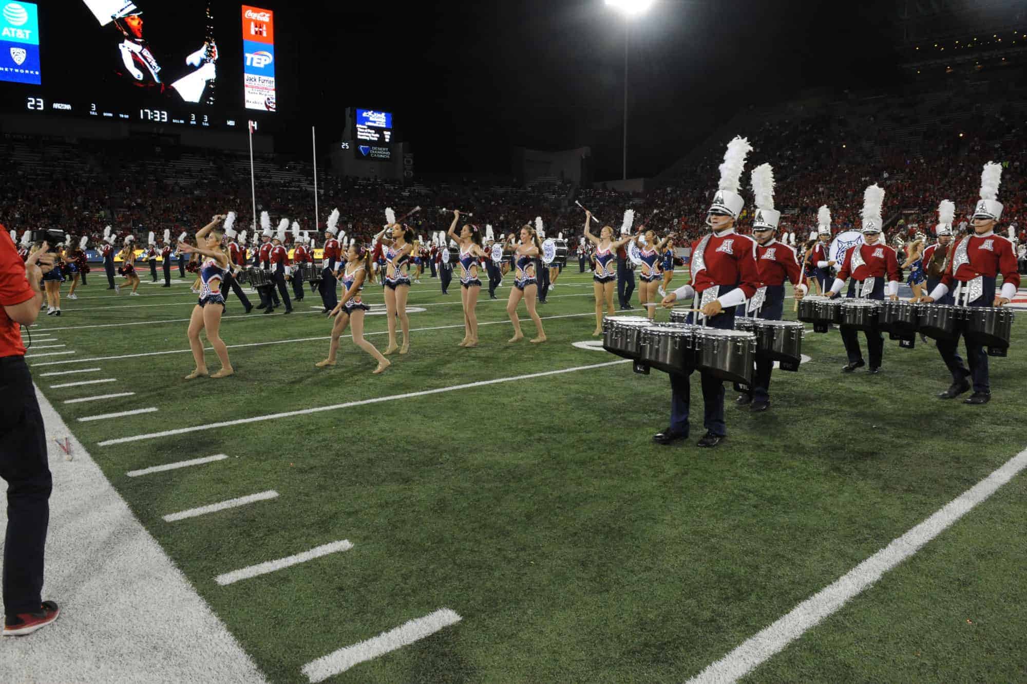 WSU vs UA Halftime