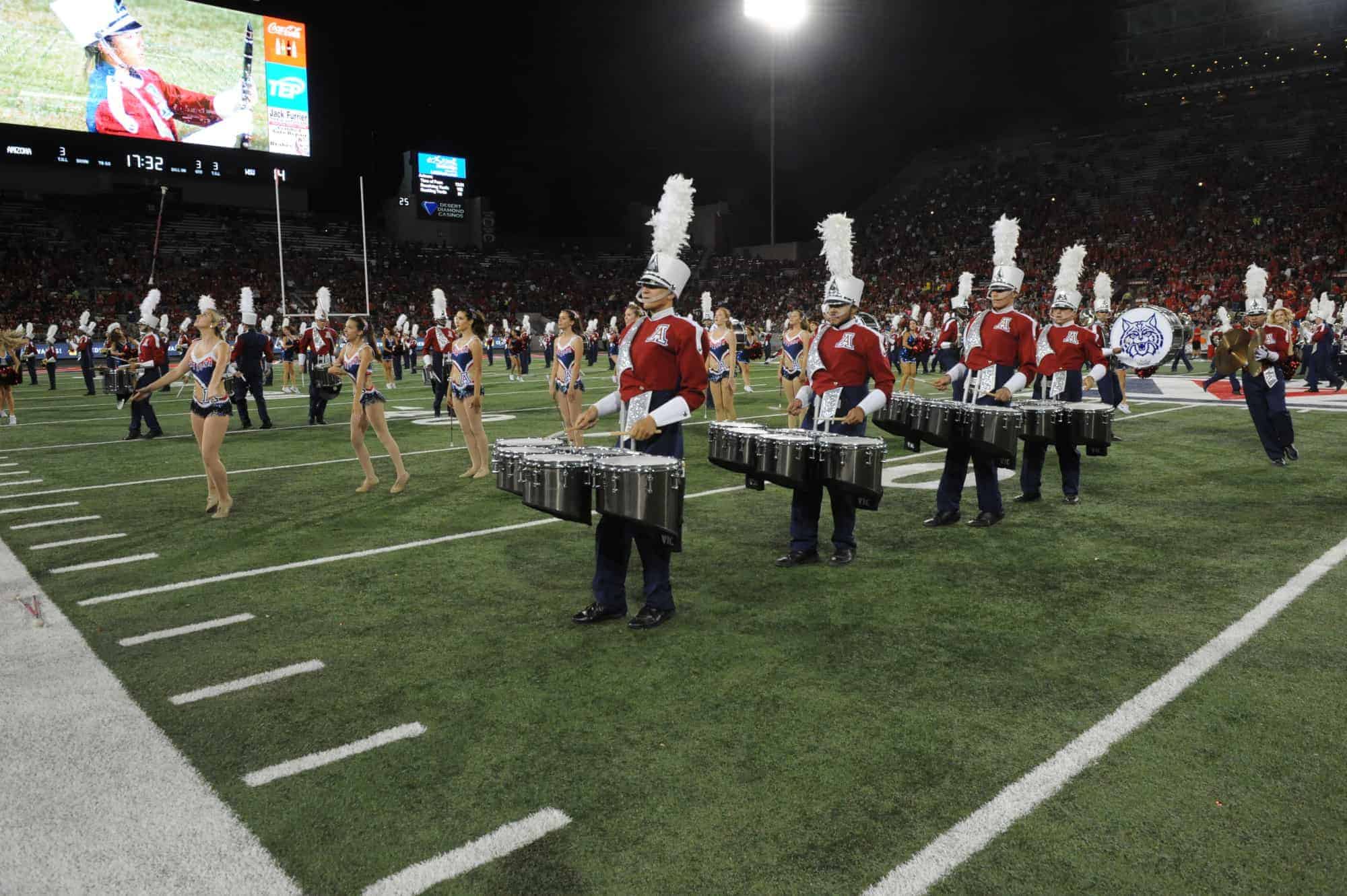 WSU vs UA Halftime