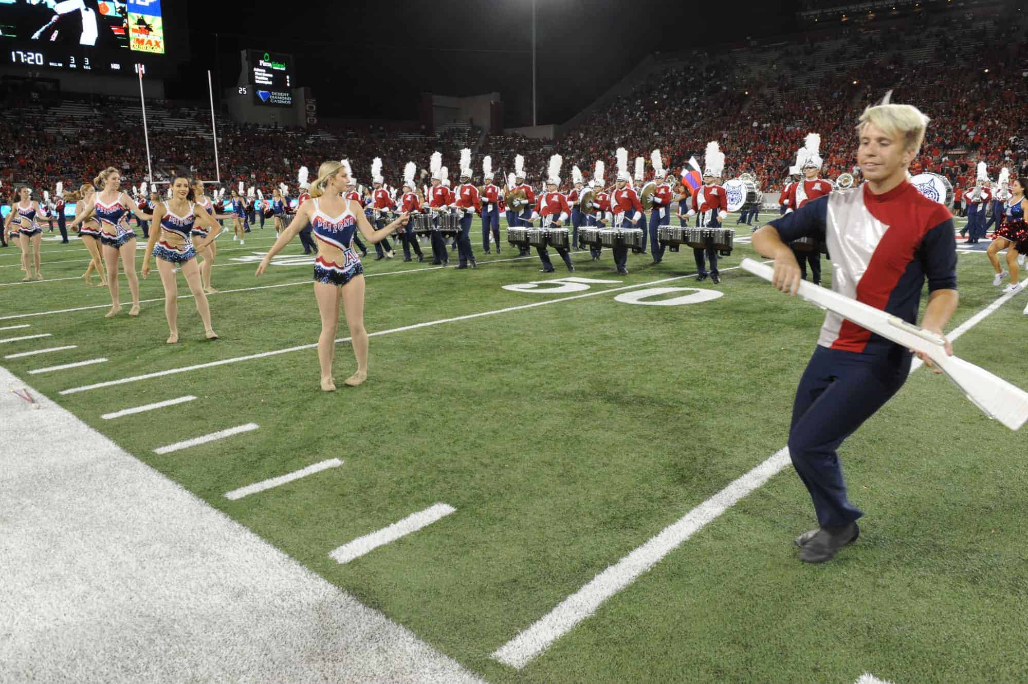 WSU vs UA Halftime