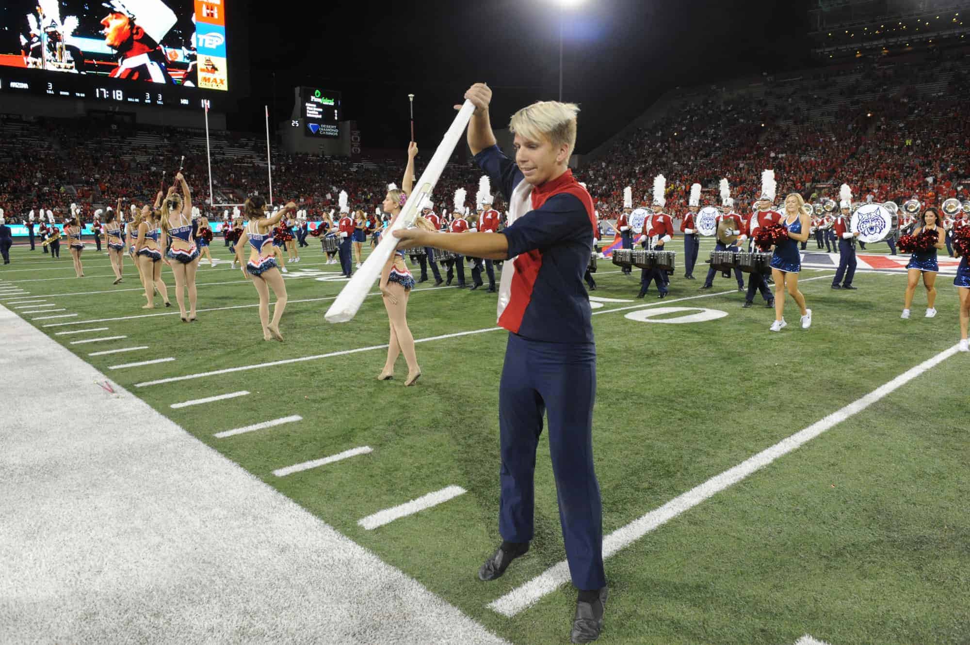 WSU vs UA Halftime