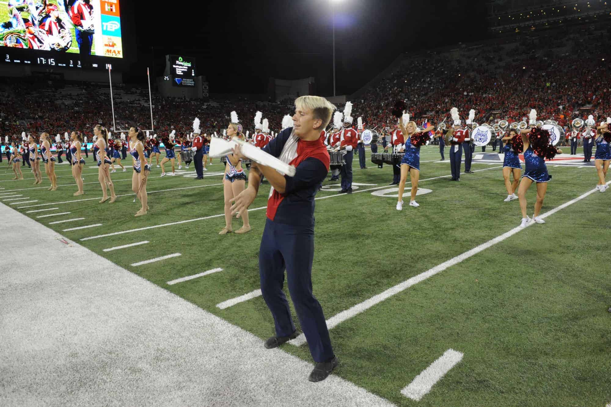 WSU vs UA Halftime