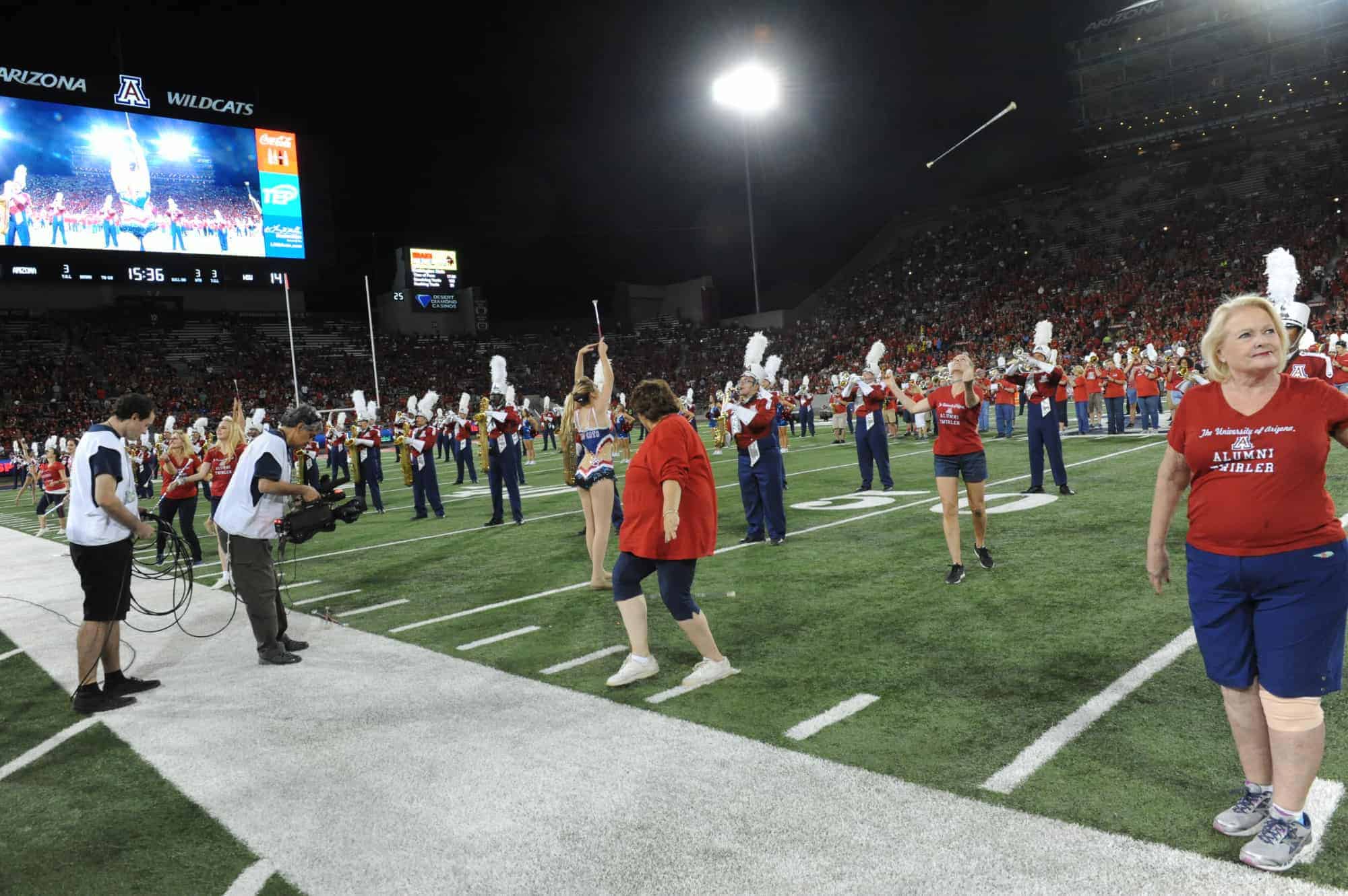 WSU vs UA Halftime