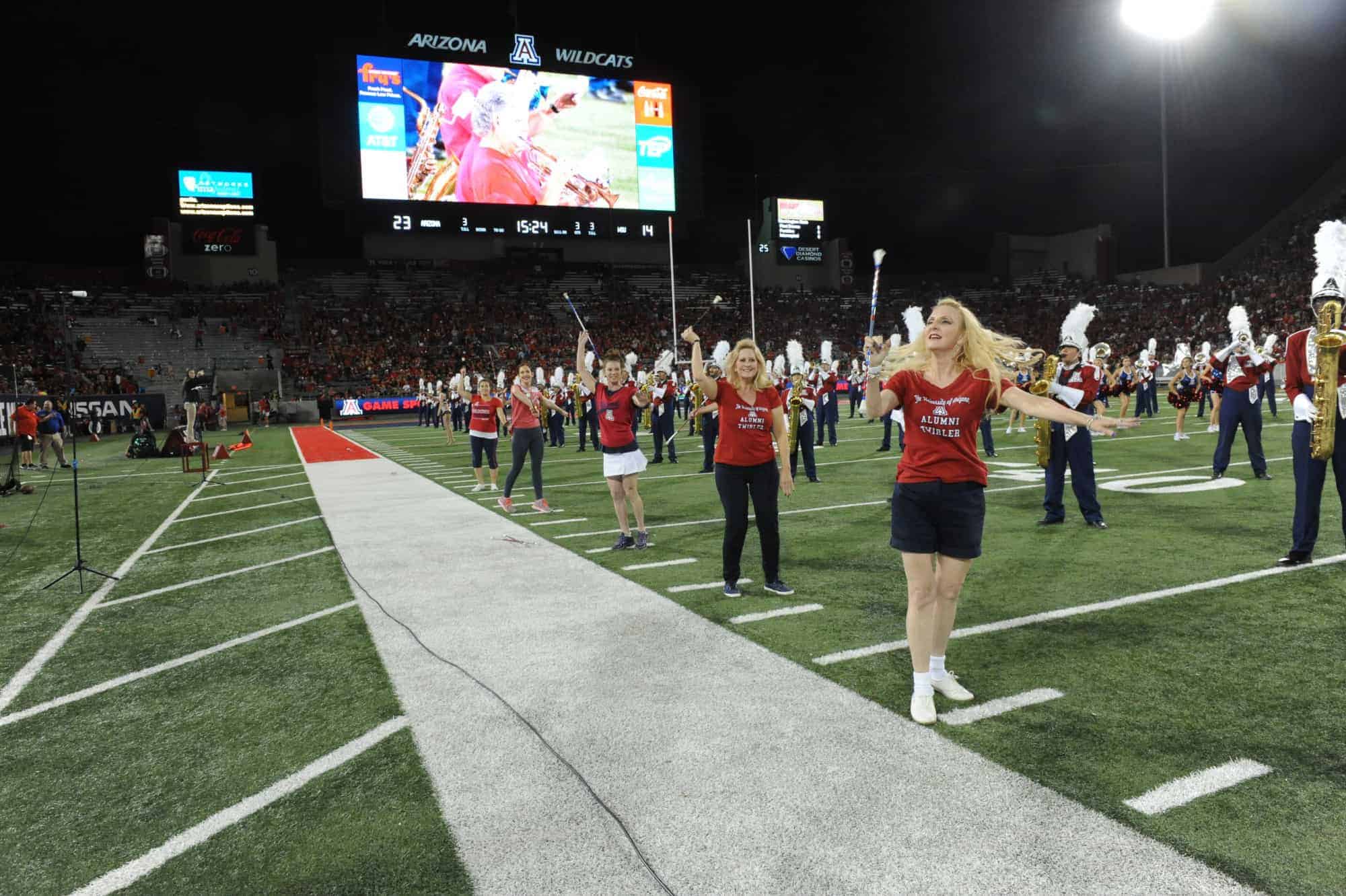 WSU vs UA Halftime