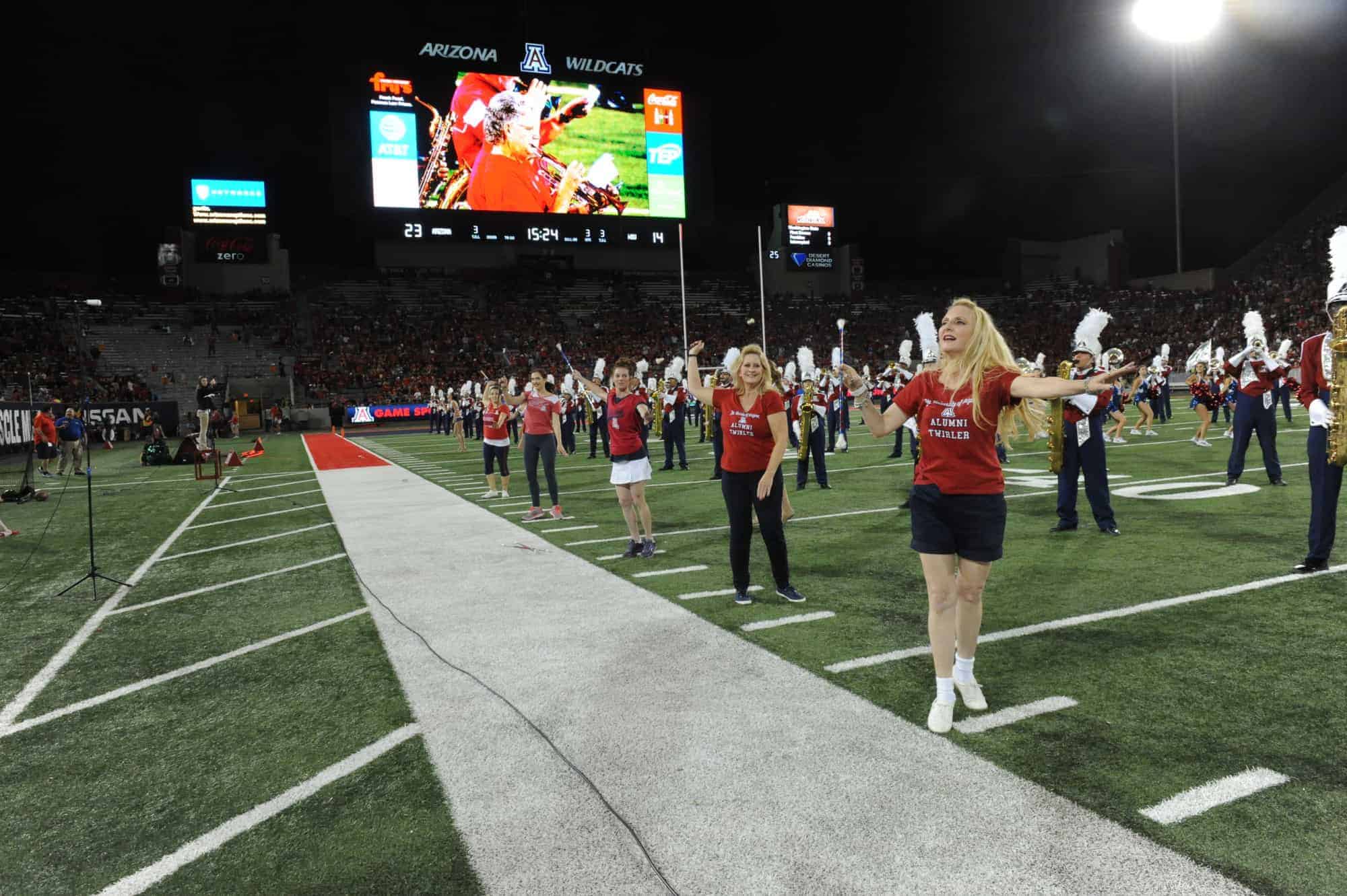 WSU vs UA Halftime