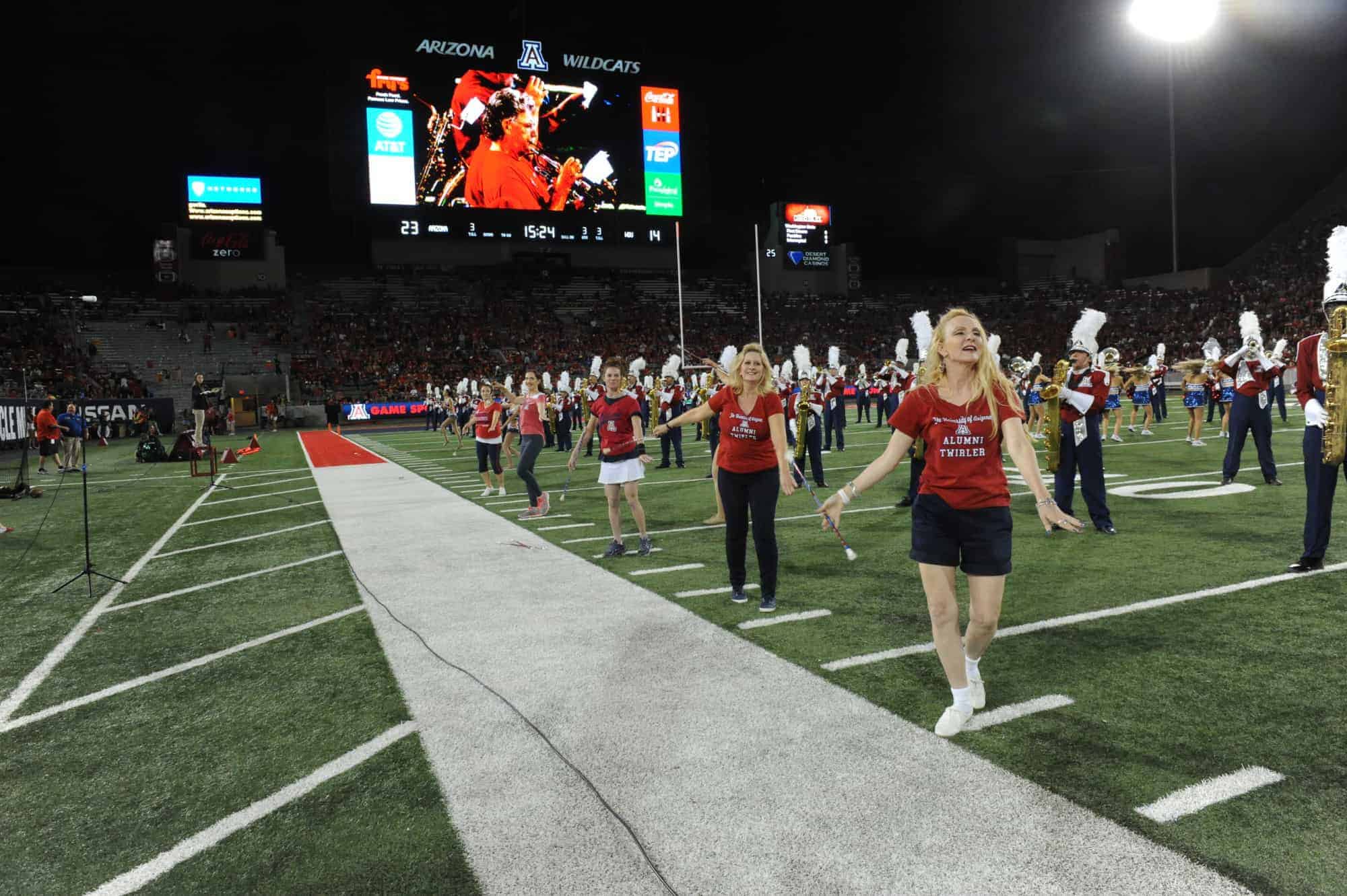 WSU vs UA Halftime