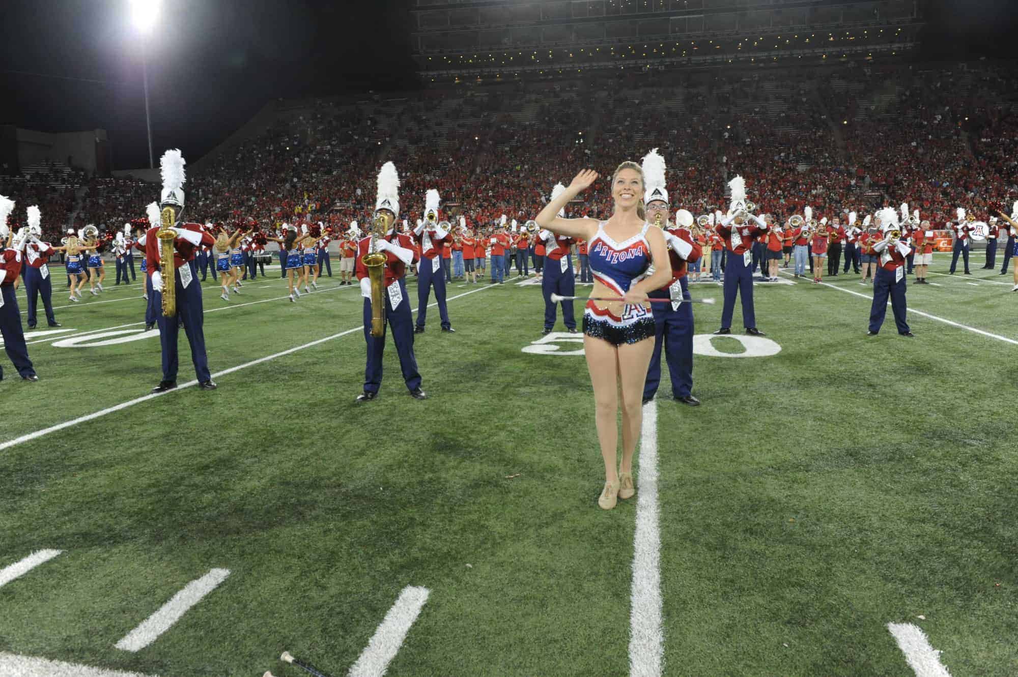 WSU vs UA Halftime