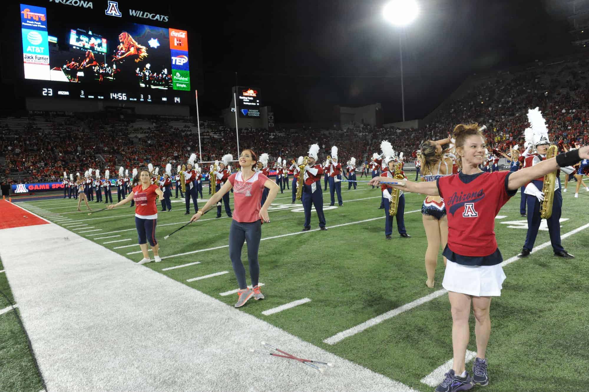 WSU vs UA Halftime