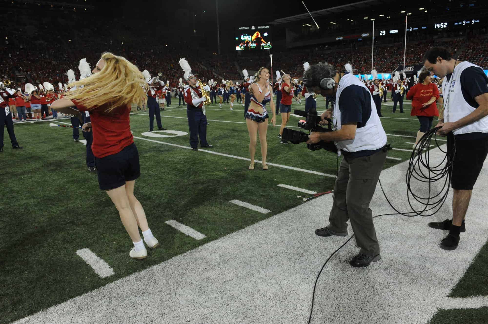 WSU vs UA Halftime