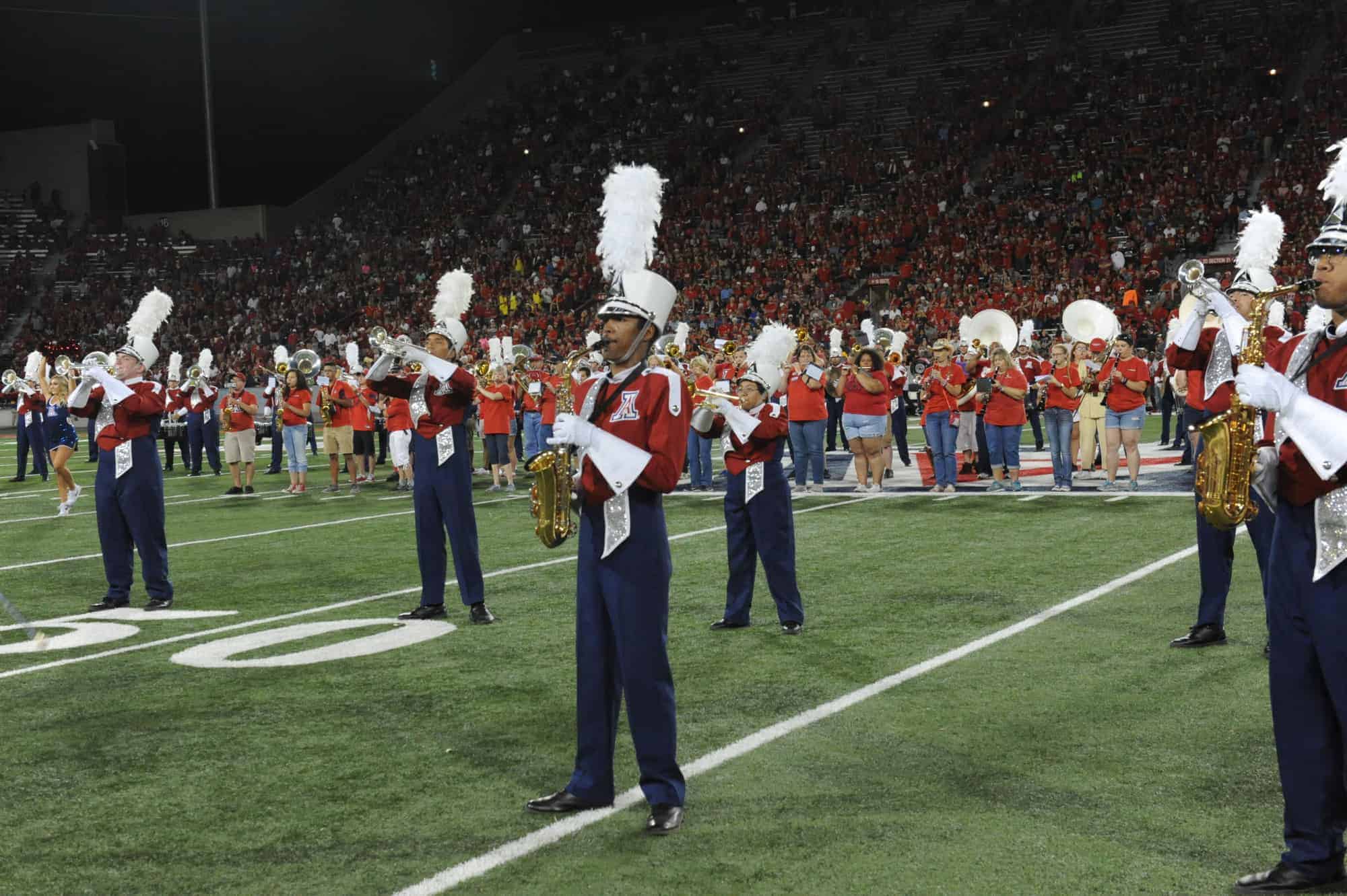 WSU vs UA Halftime