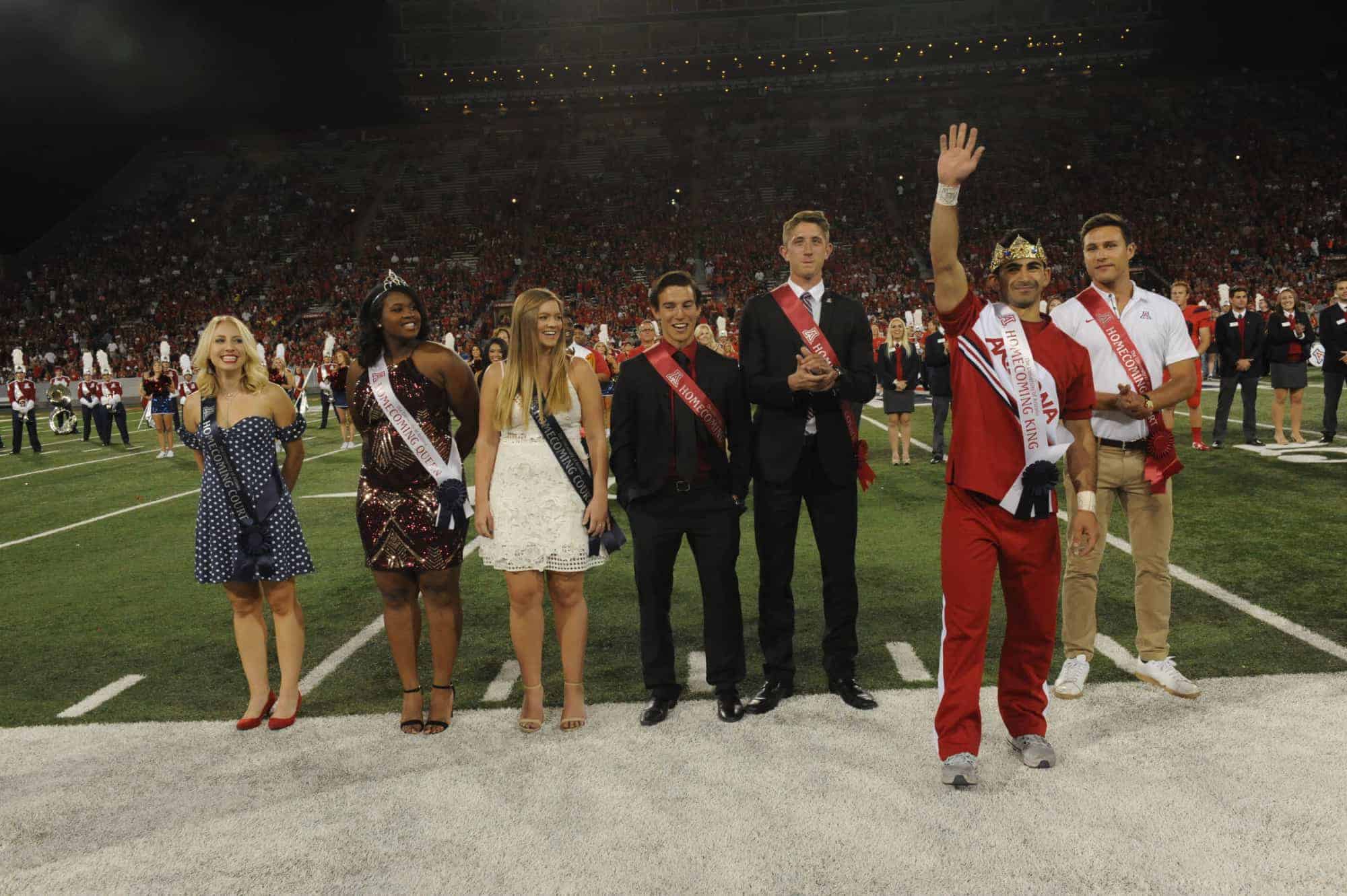 WSU vs UA Halftime