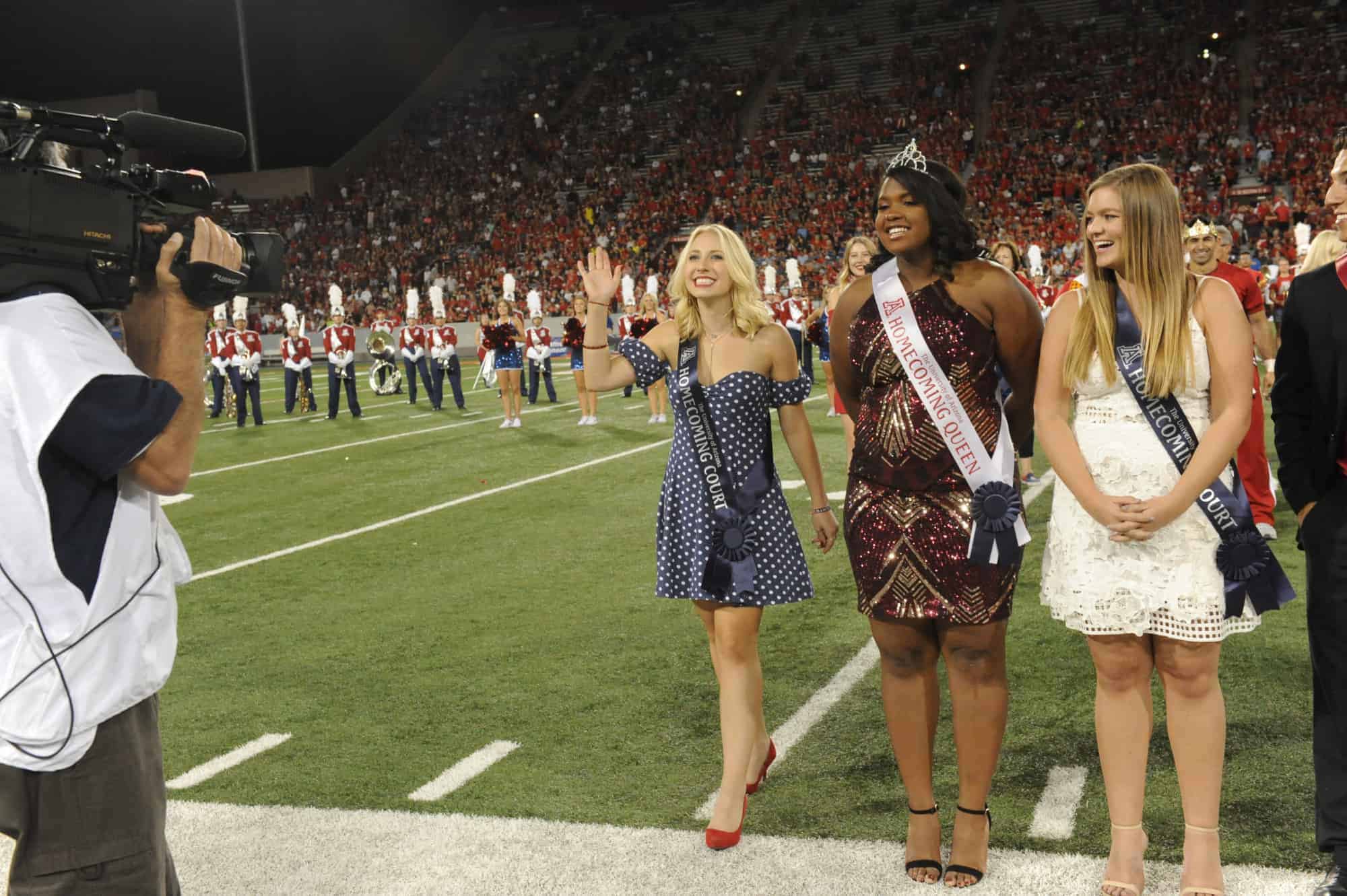 WSU vs UA Halftime