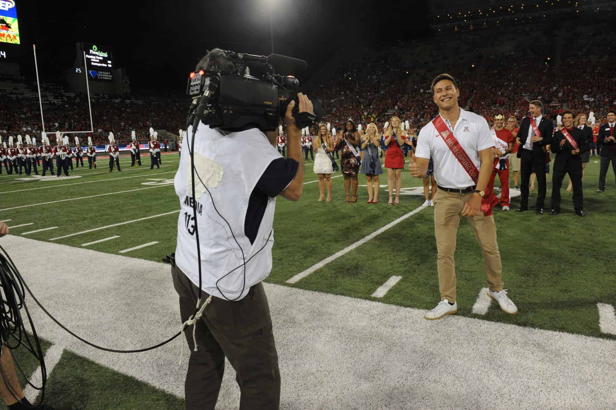 WSU vs UA Halftime