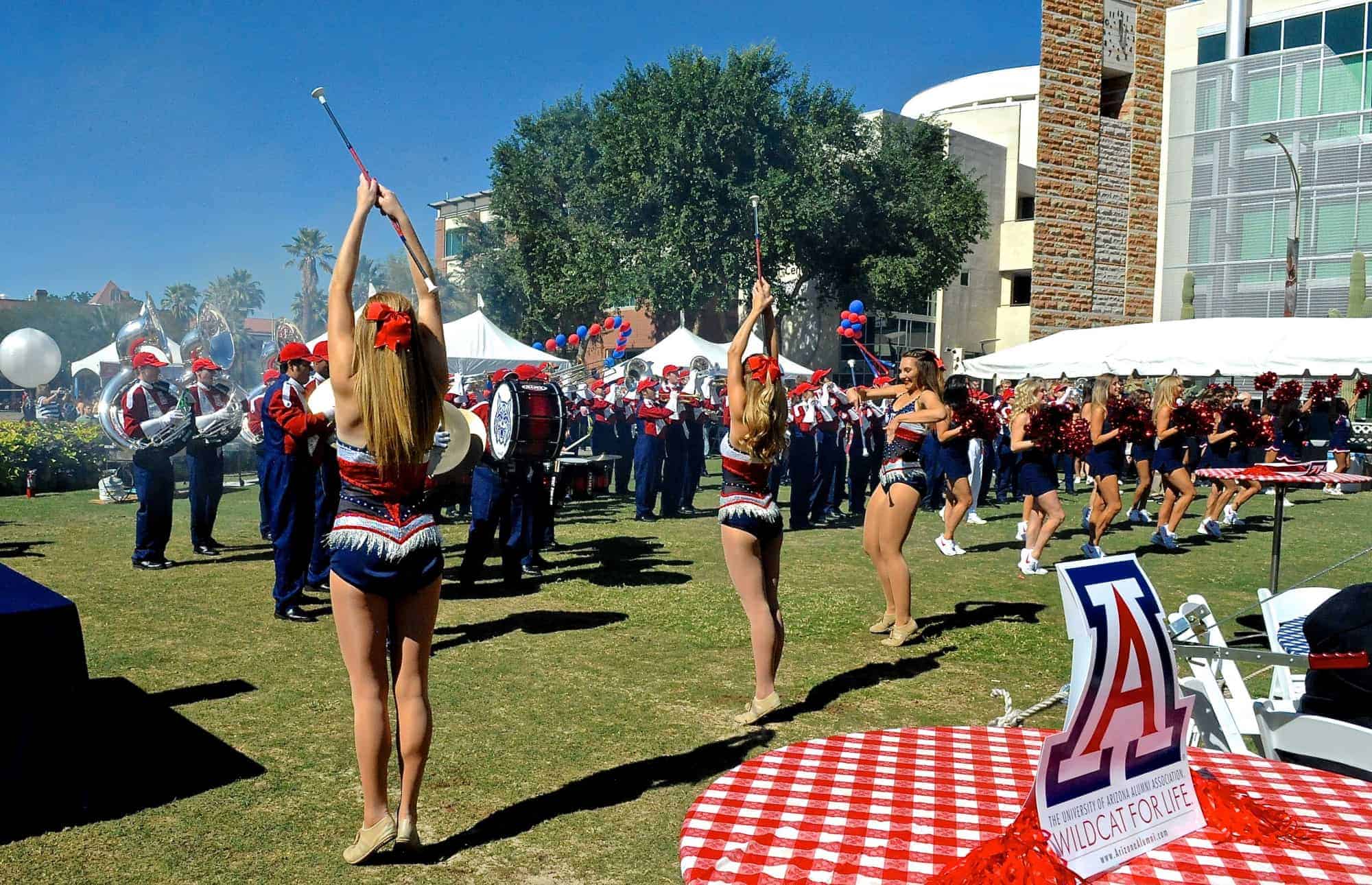 2015 Alumni Association Homecoming Barbecue Bash