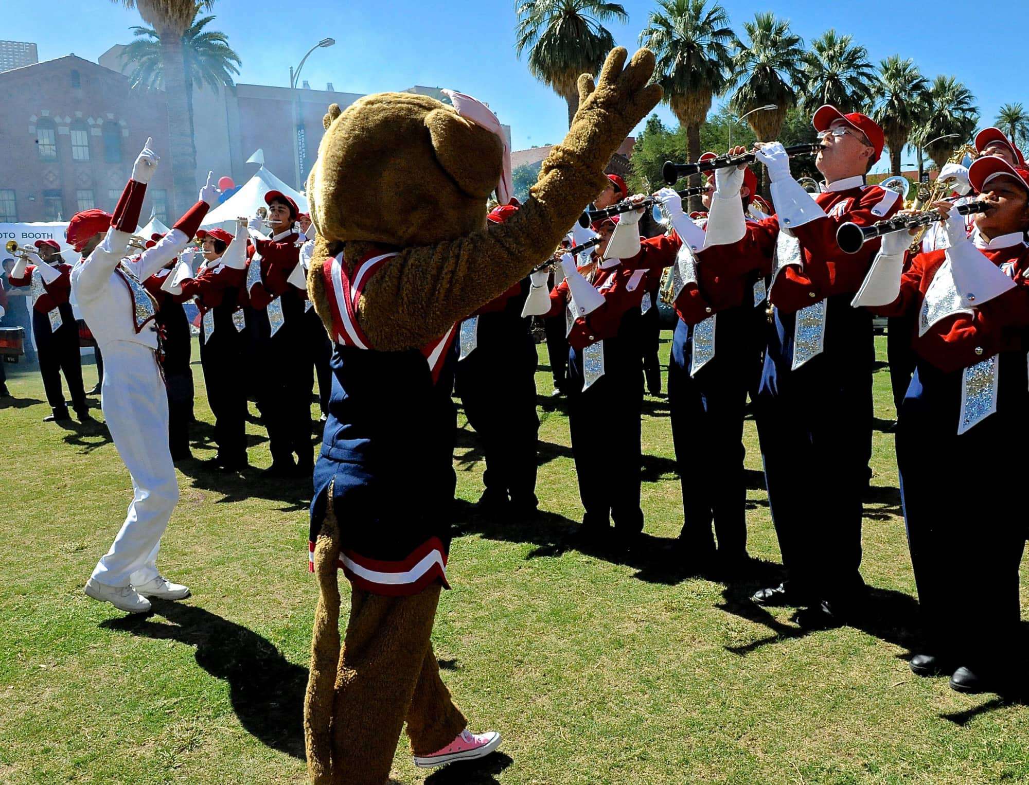 2015 Alumni Association Homecoming Barbecue Bash
