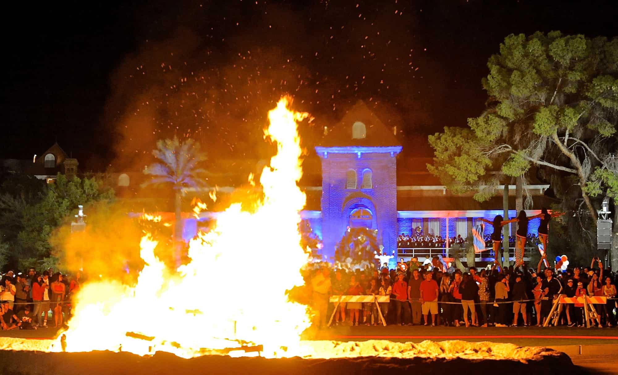Bonfire/Crowning King and Queen