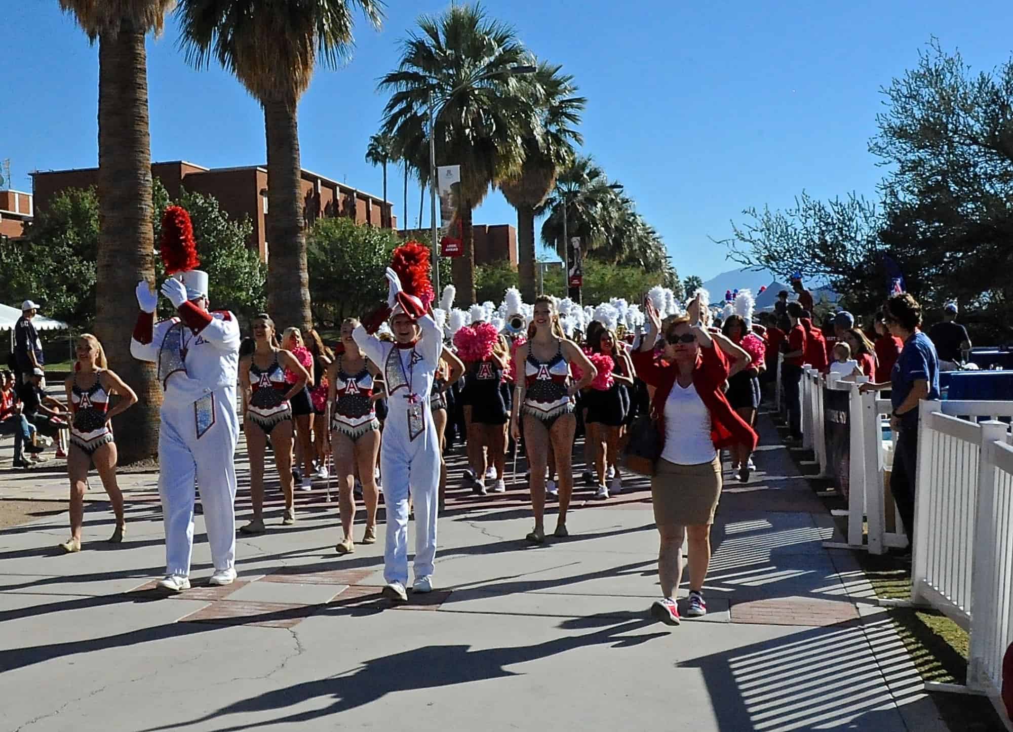 Homecoming Parade (2015)