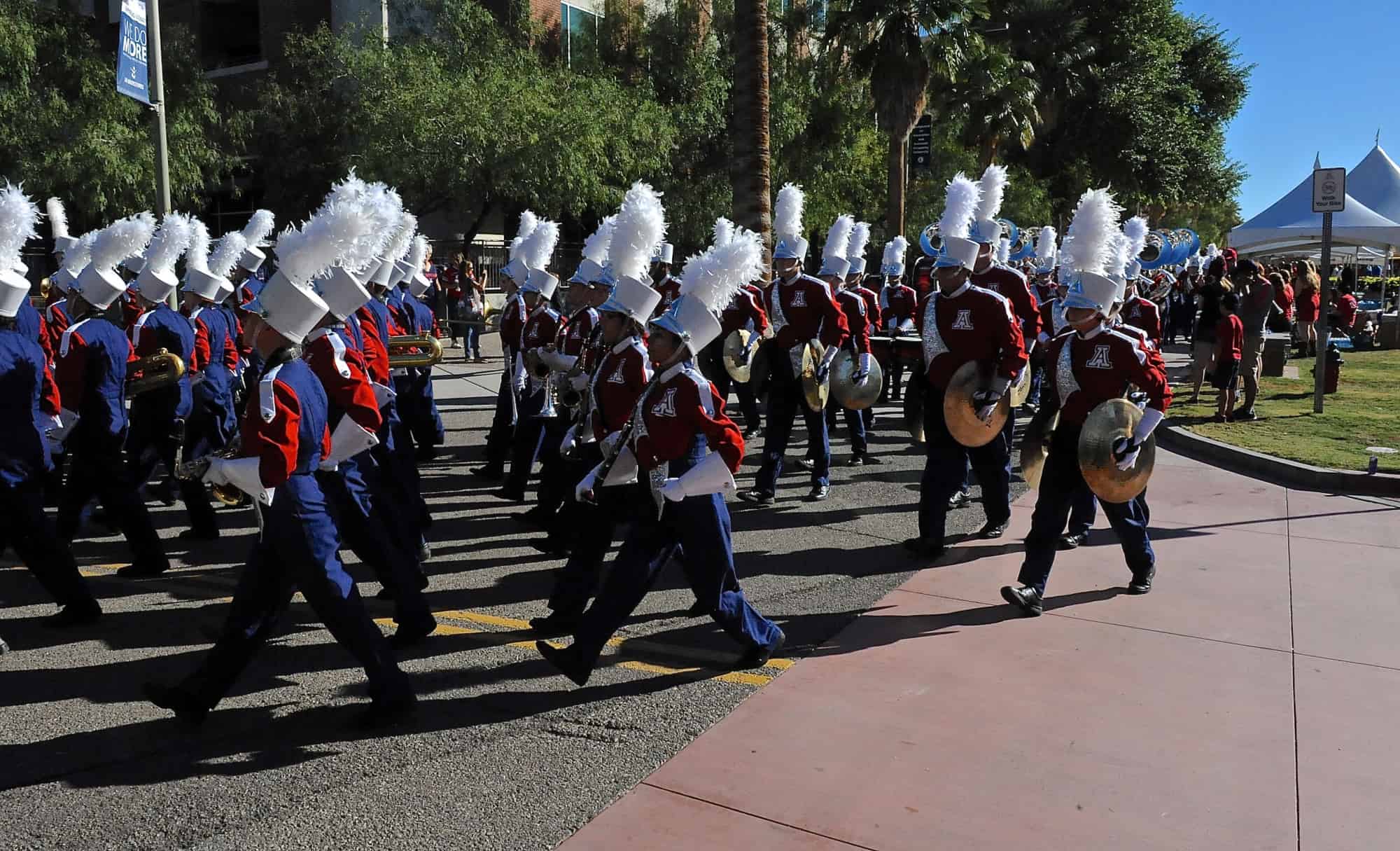 Homecoming Parade (2015)