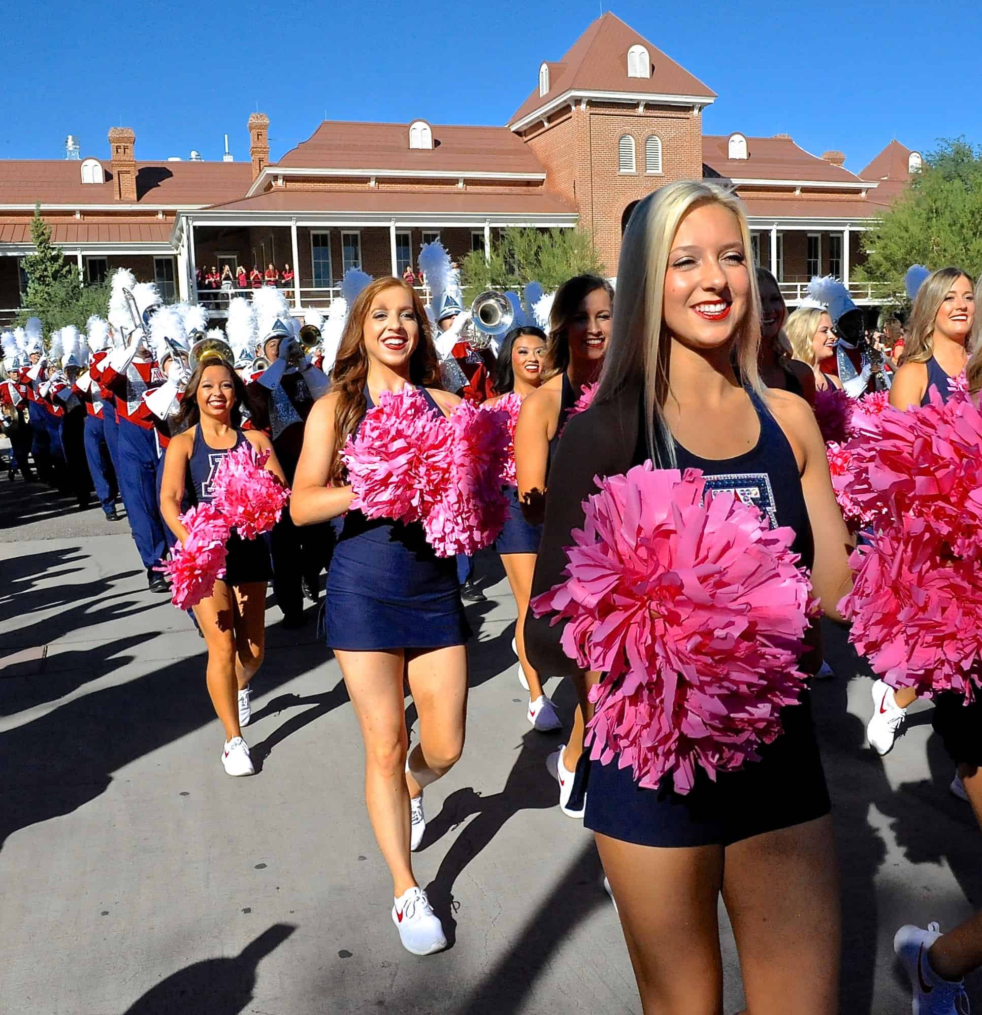 Homecoming Parade (2015)