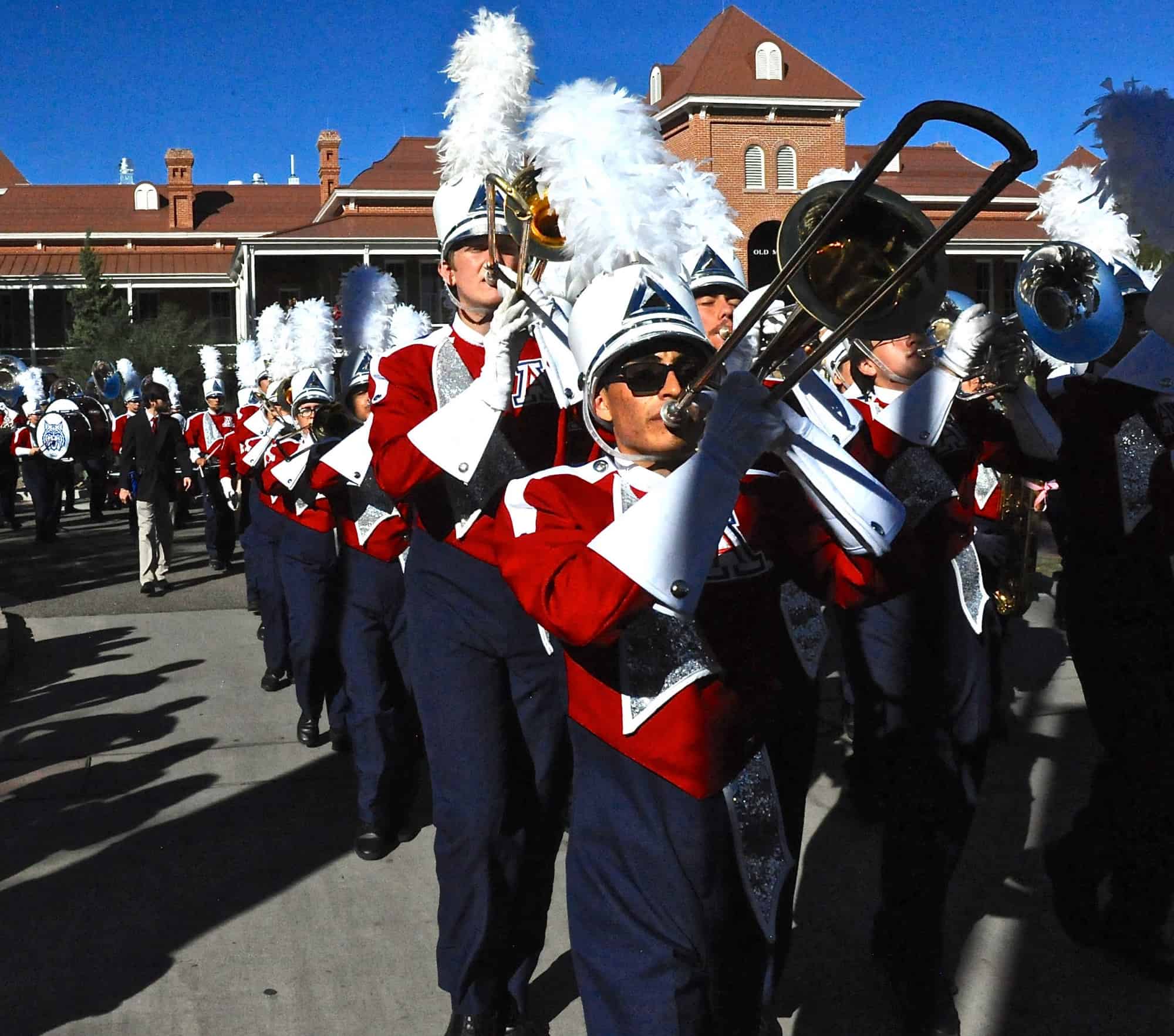 Homecoming Parade (2015)