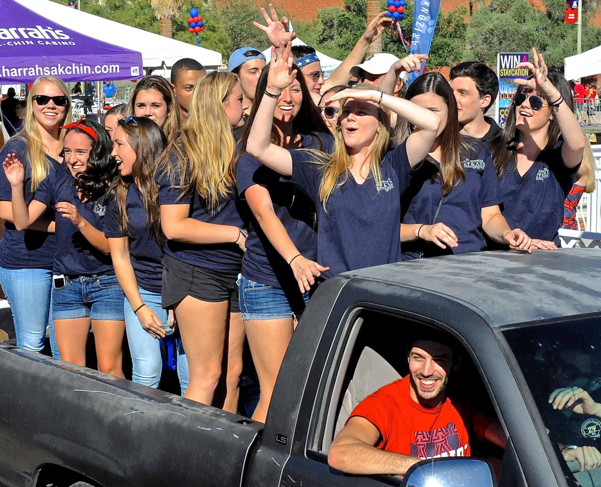 Homecoming Parade (2015)