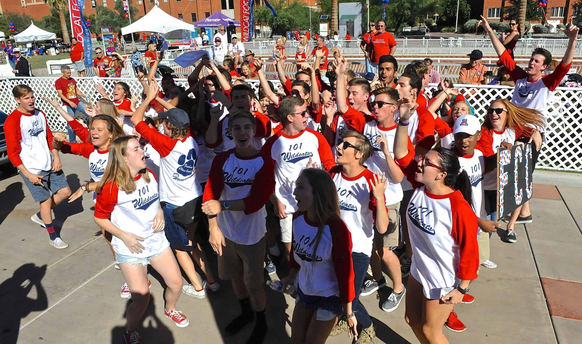 Homecoming Parade (2015)