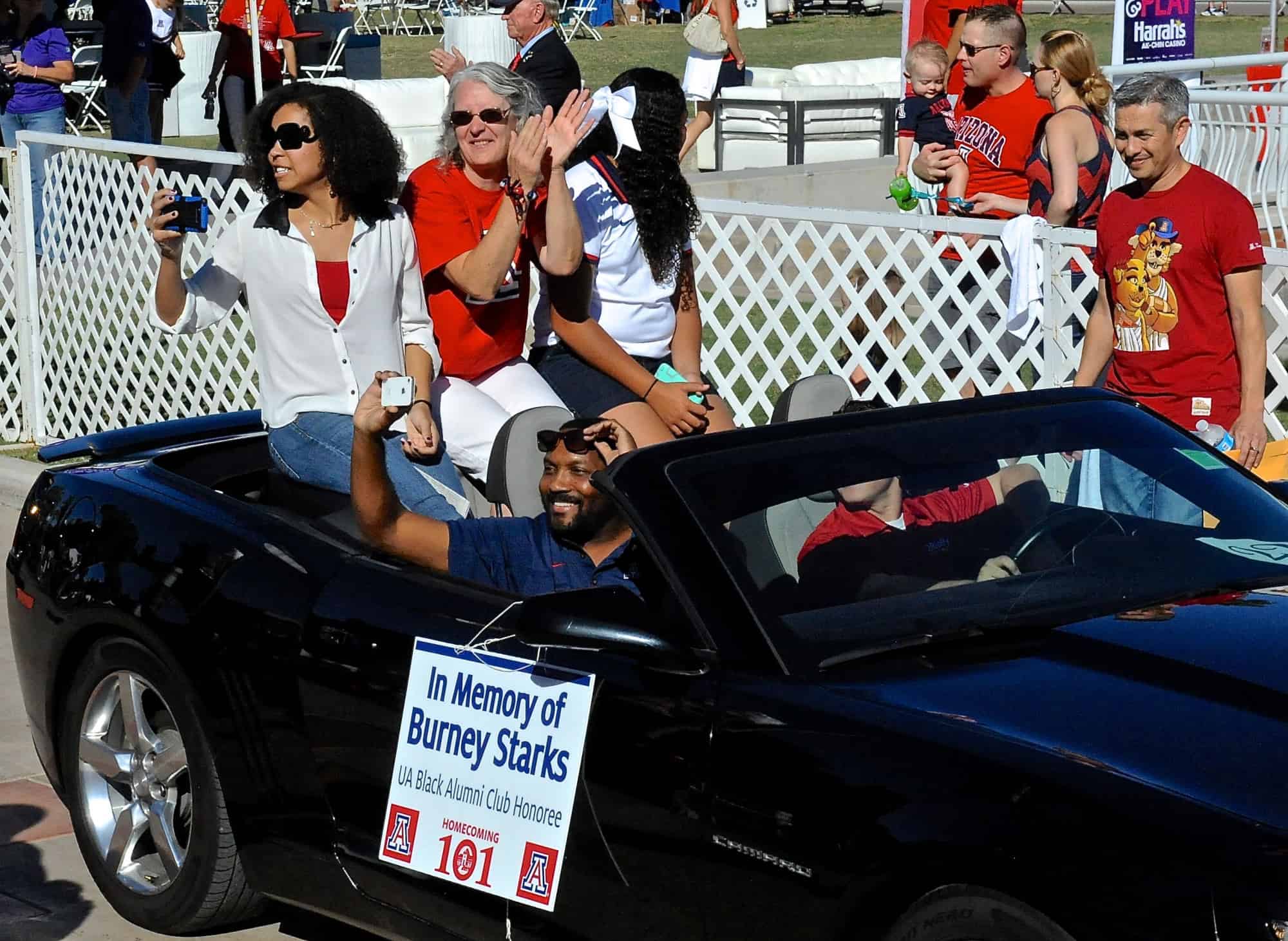Homecoming Parade (2015)