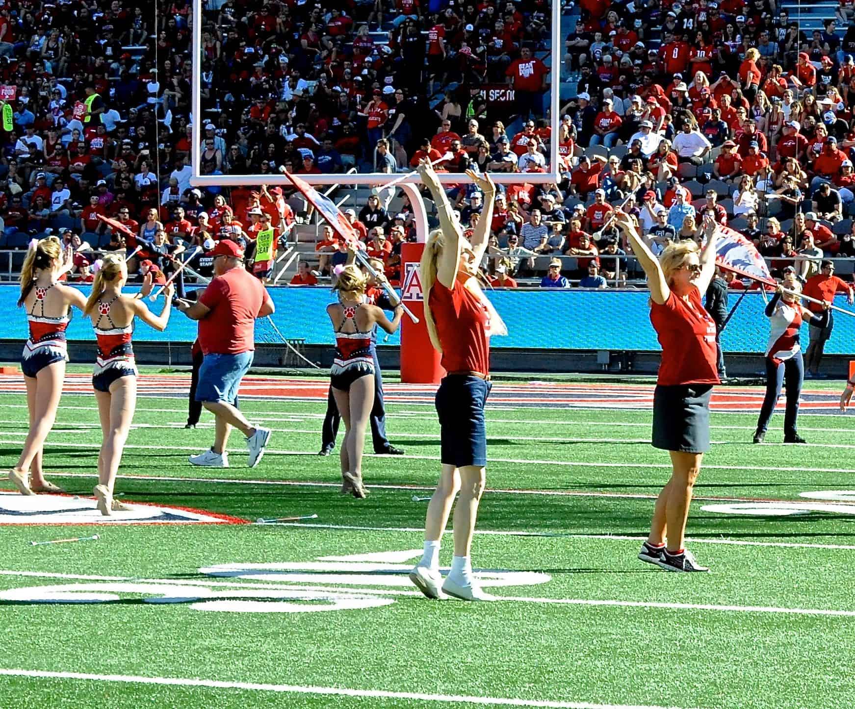 WSU vs. UA Halftime