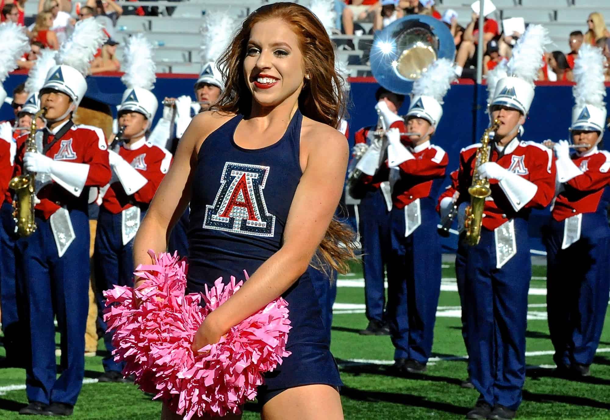 WSU vs. UA Halftime