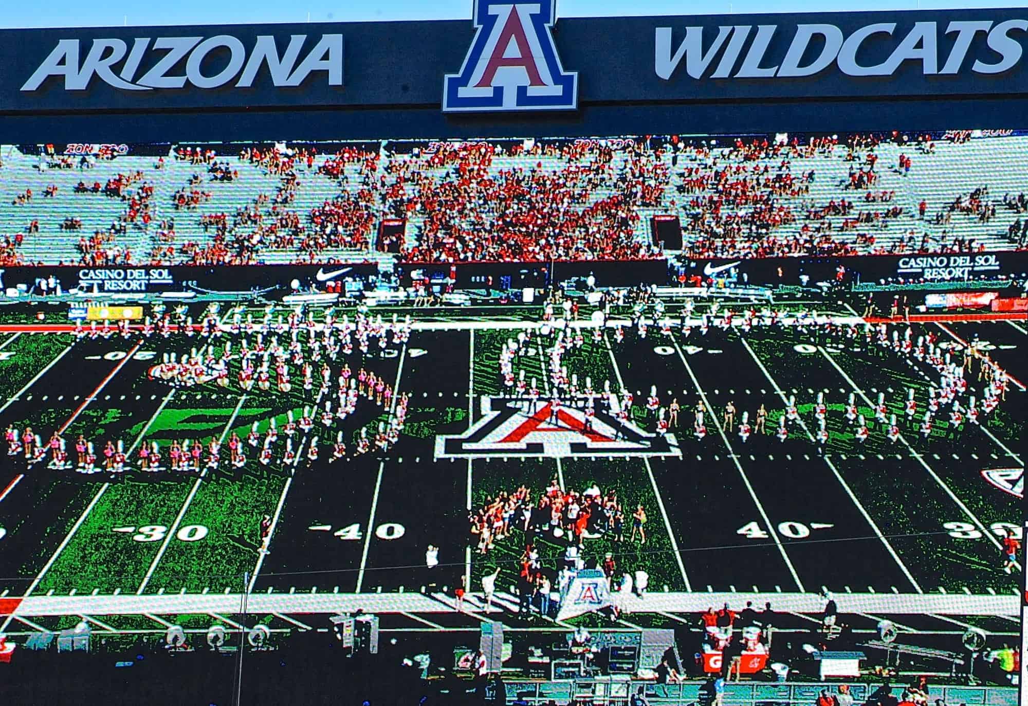 WSU vs. UA Halftime