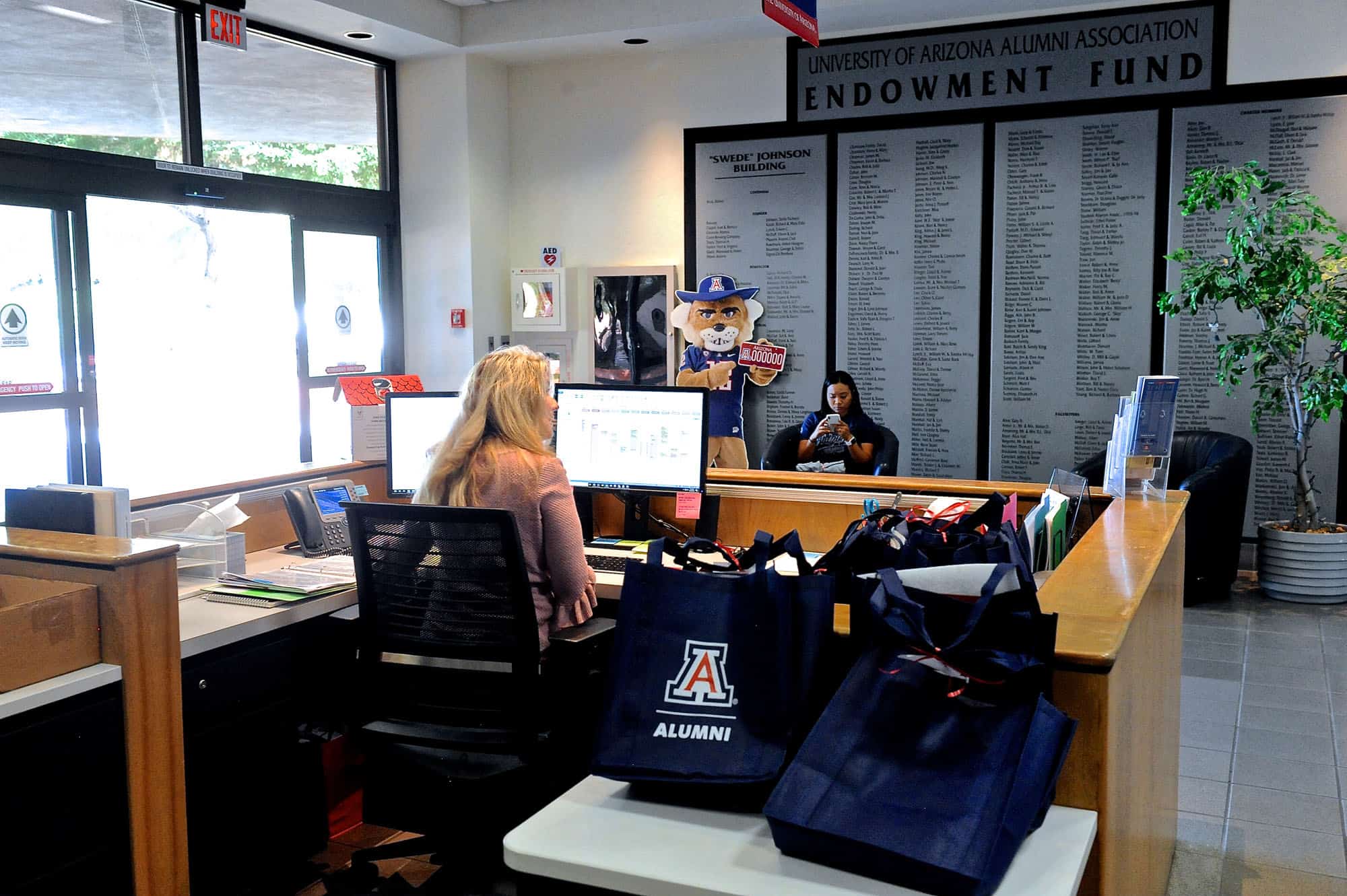 Alumni Association Homecoming Prep