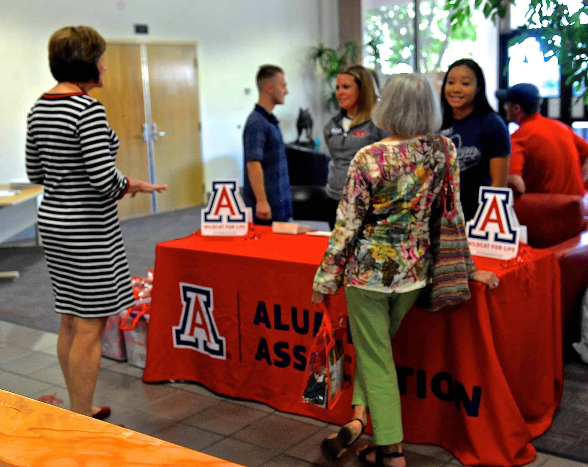 Alumni Association Homecoming Prep
