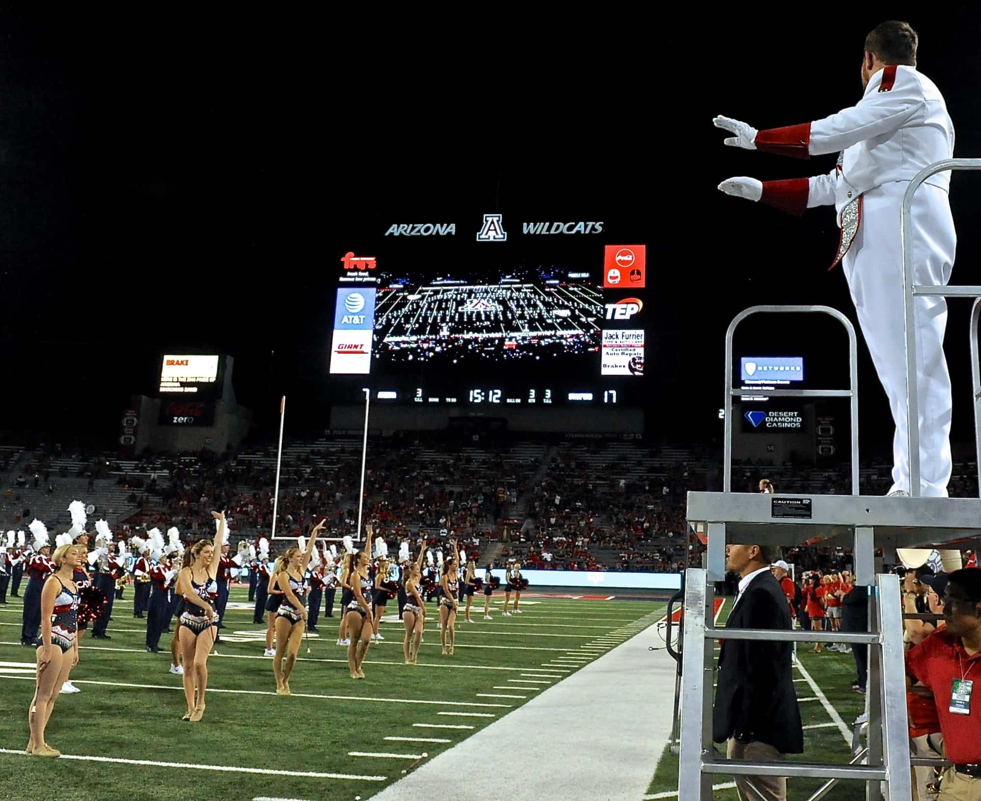 UA v Stanford Half-Time