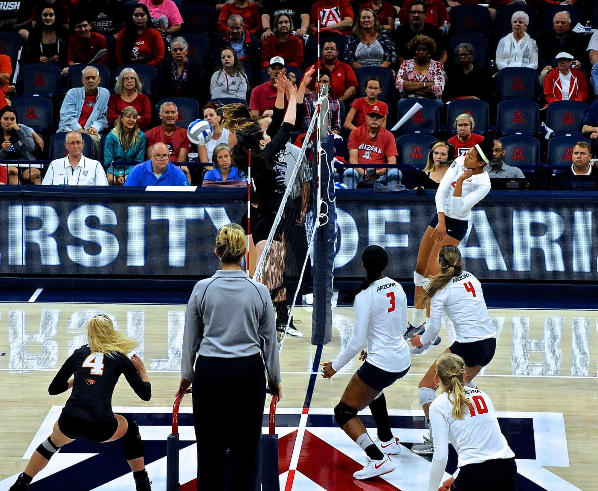 Arizona vs Oregon State Women’s Volleyball