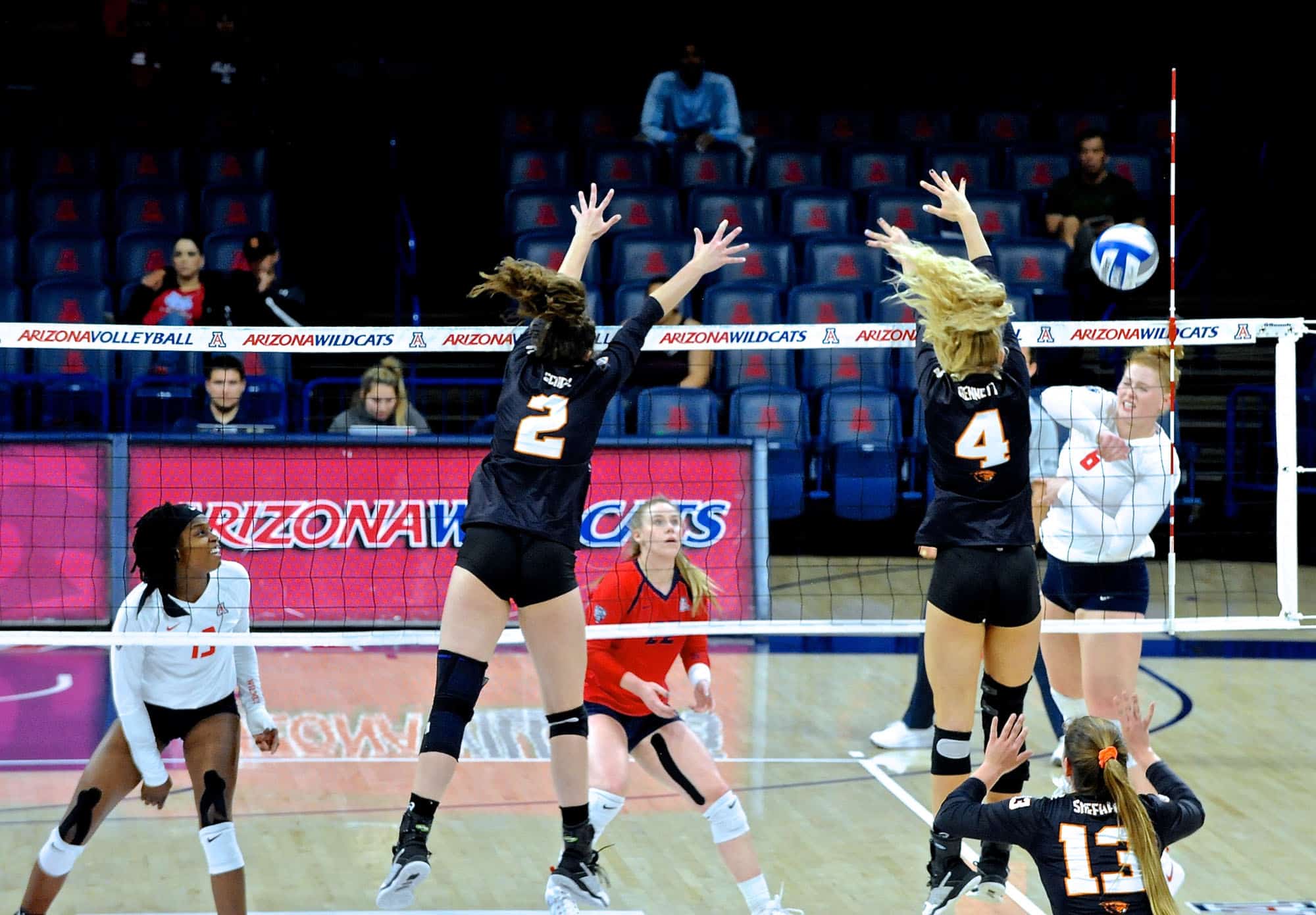 Arizona vs Oregon State Women’s Volleyball