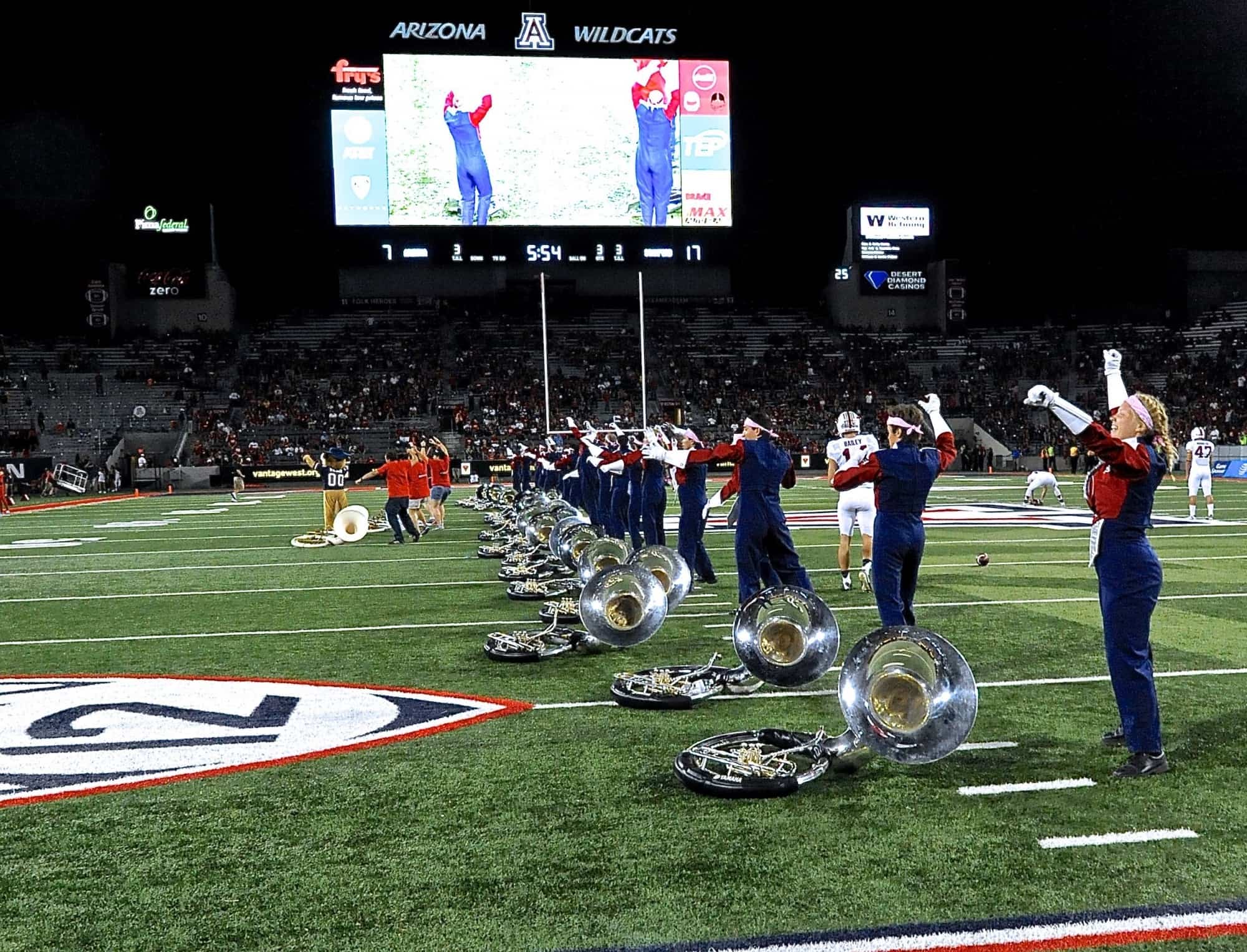UA v Stanford Half-Time