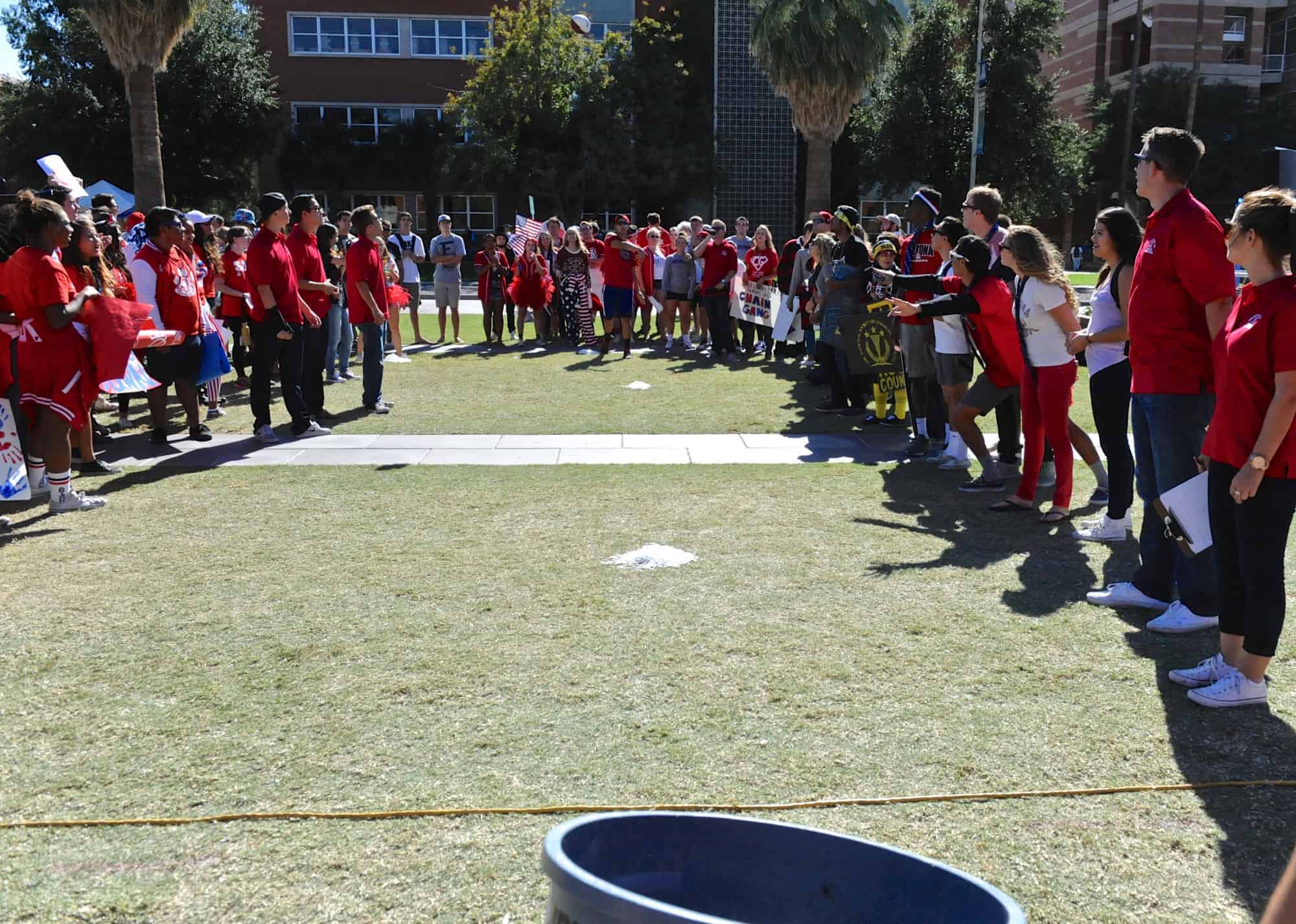 Mall Ball Toss Contest