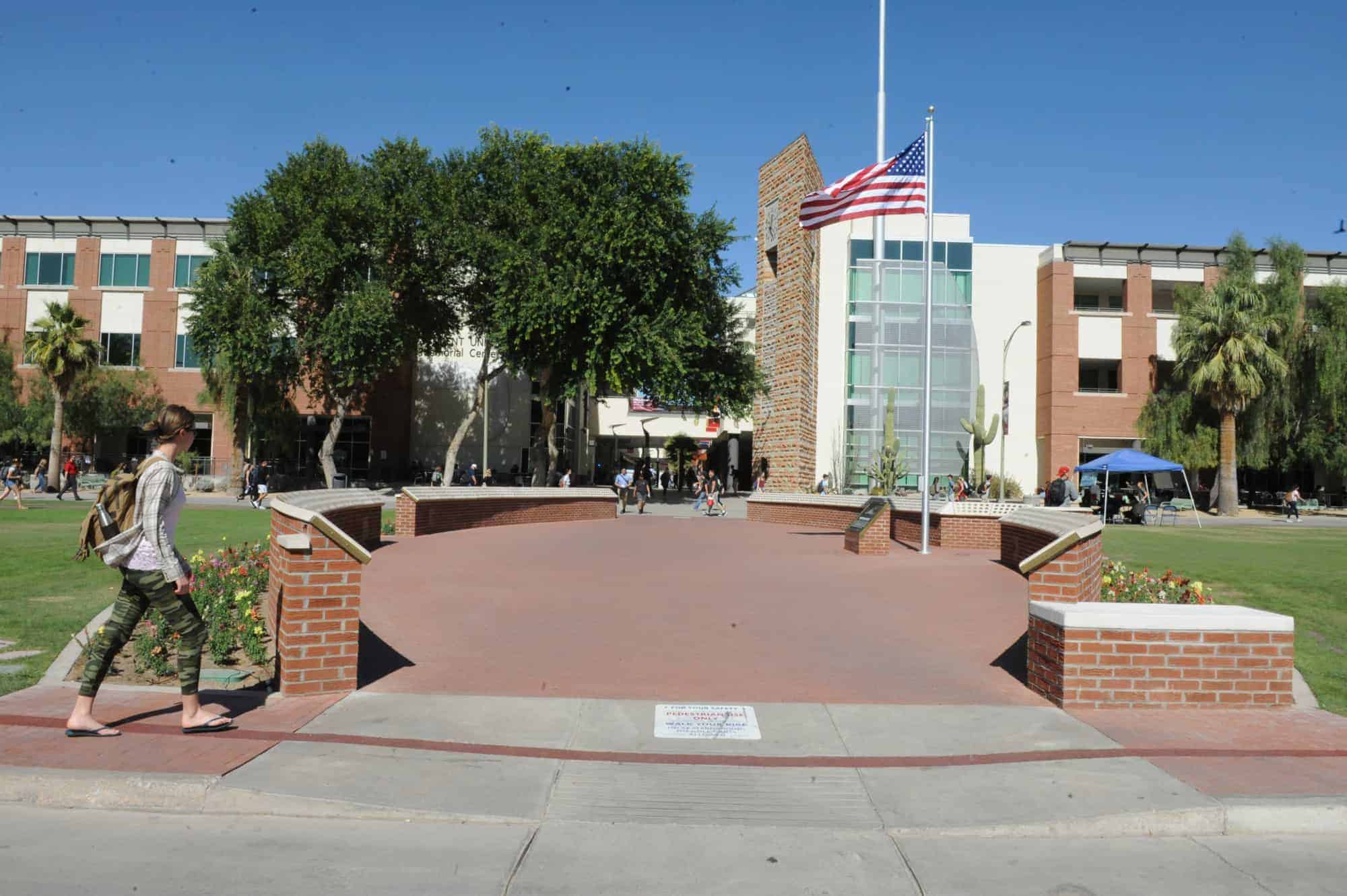 Campus Views (2017)